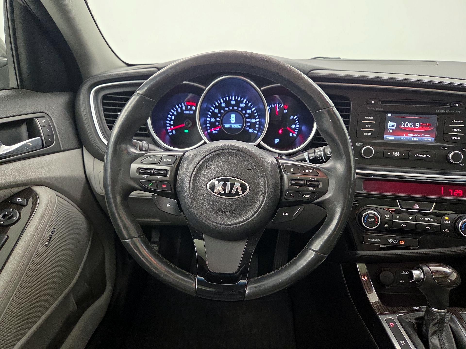 Thumbnail: 2015 Kia Optima - 10