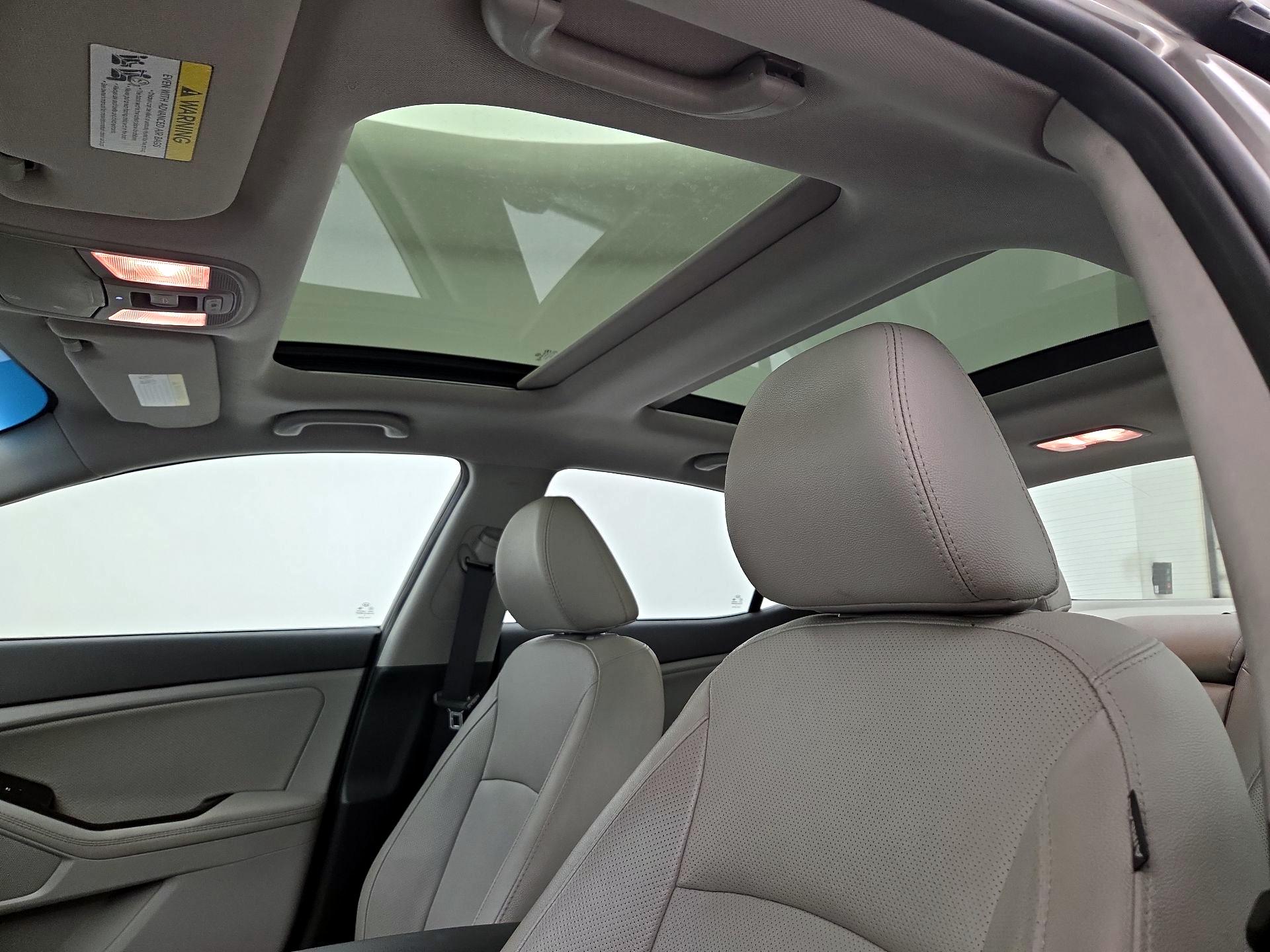 Thumbnail: 2015 Kia Optima - 19