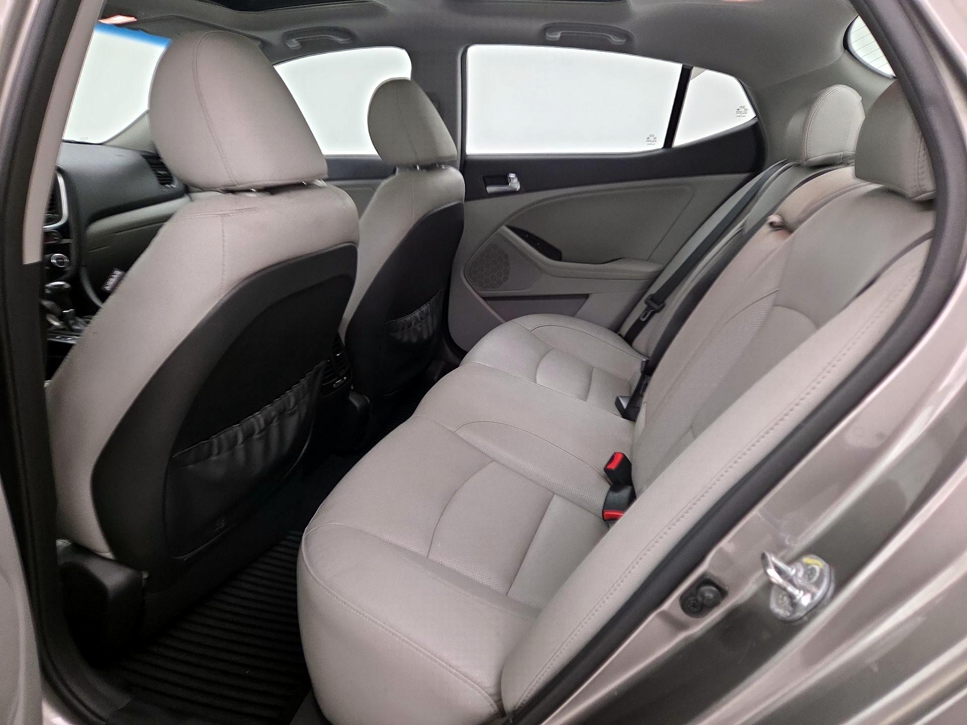 Thumbnail: 2015 Kia Optima - 20