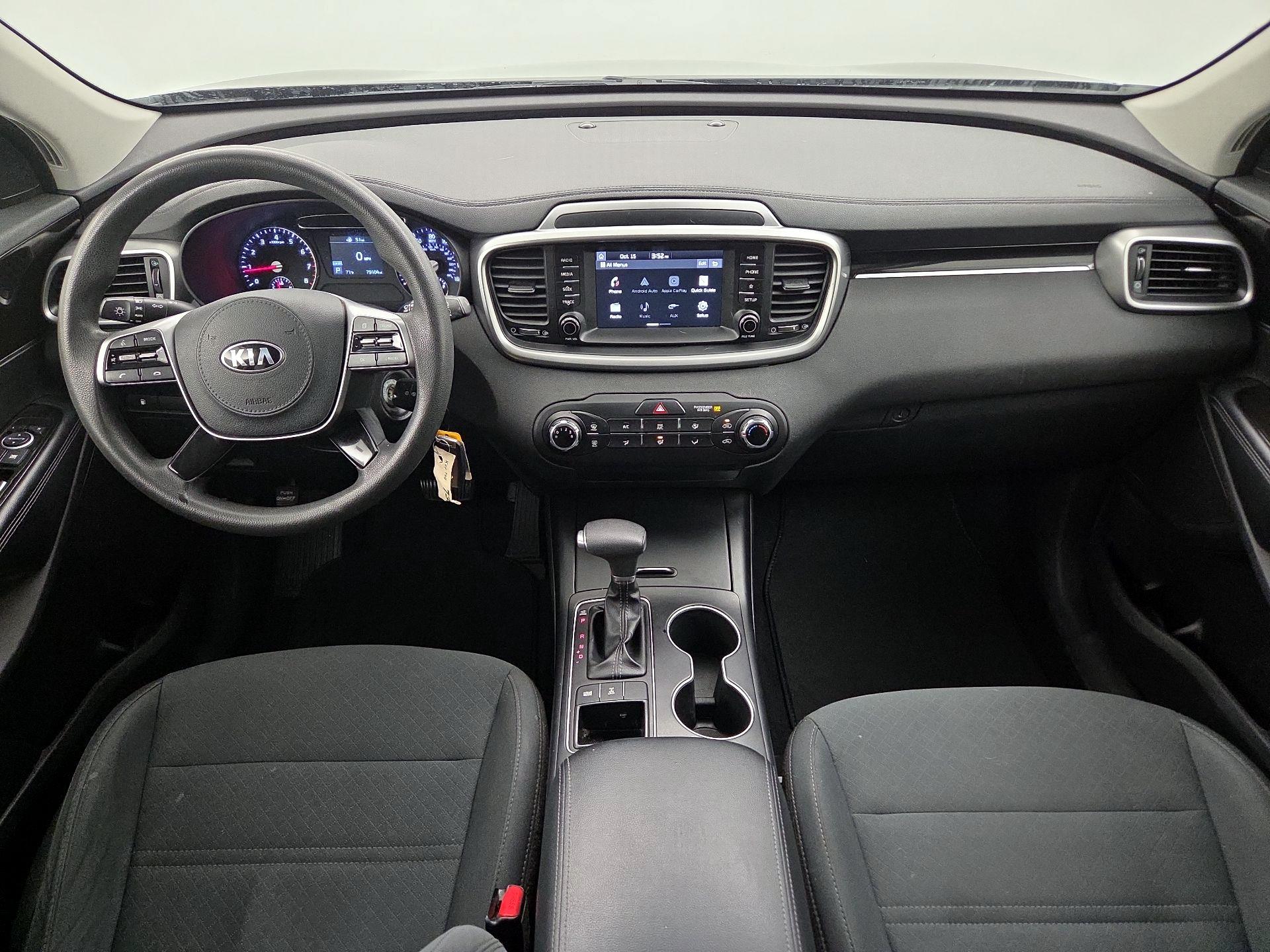 Thumbnail: 2019 Kia Sorento - 9
