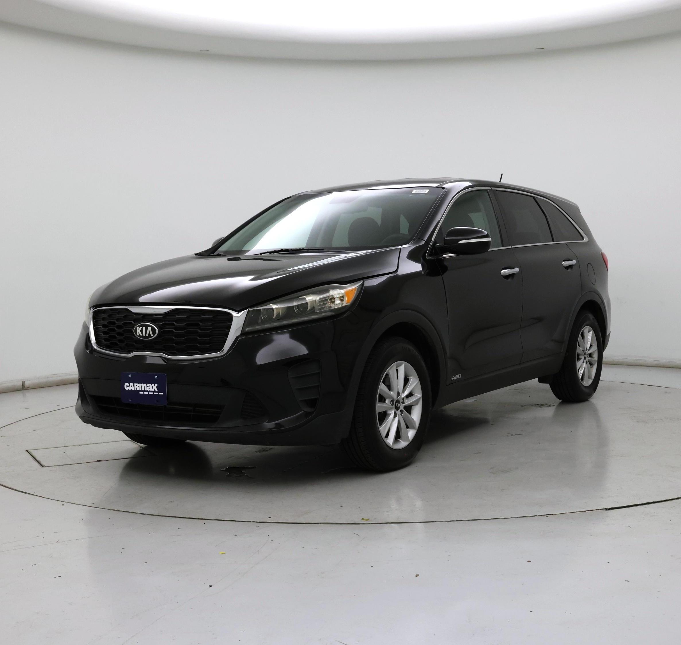 Thumbnail: 2019 Kia Sorento - 4