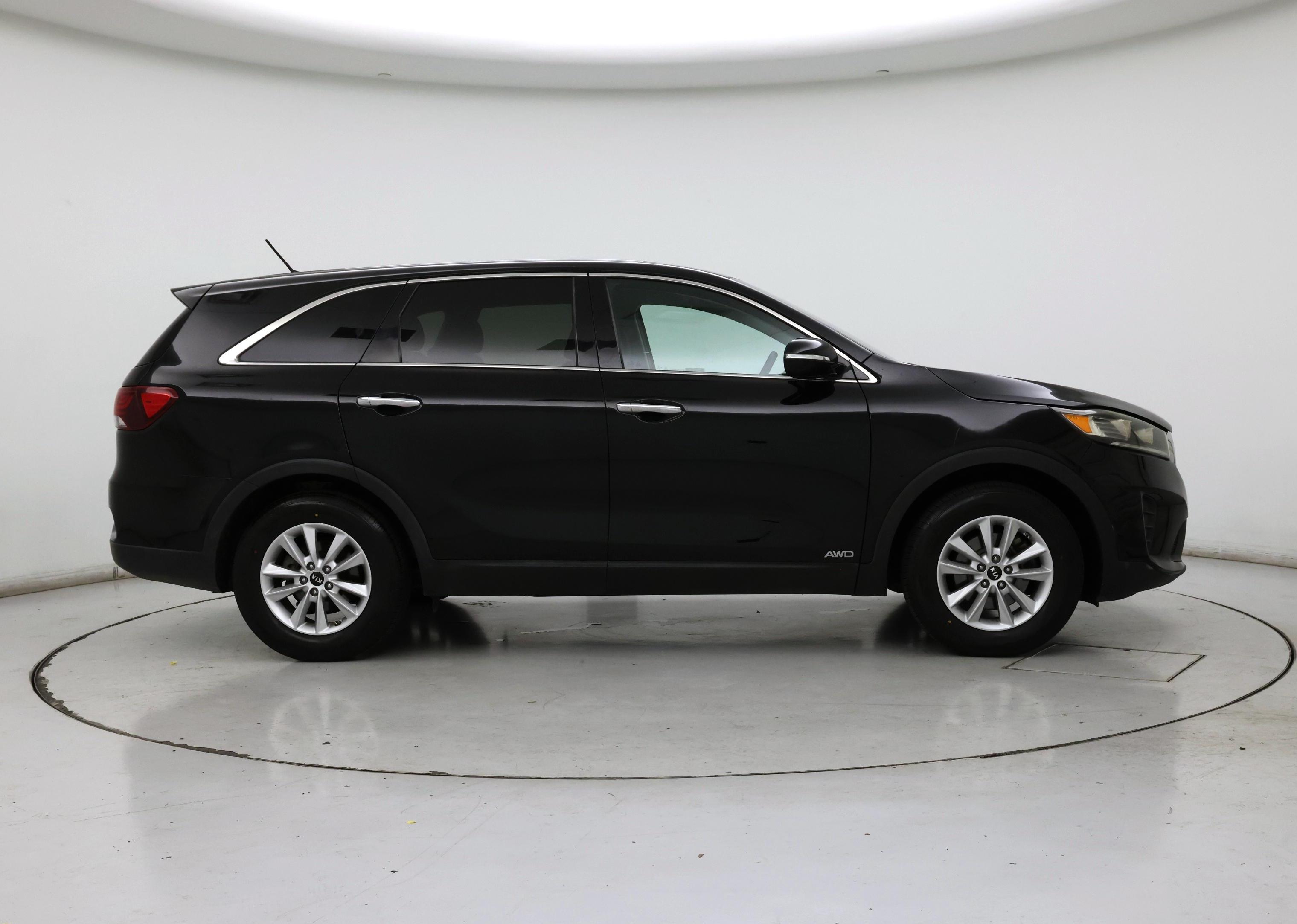 Thumbnail: 2019 Kia Sorento - 7