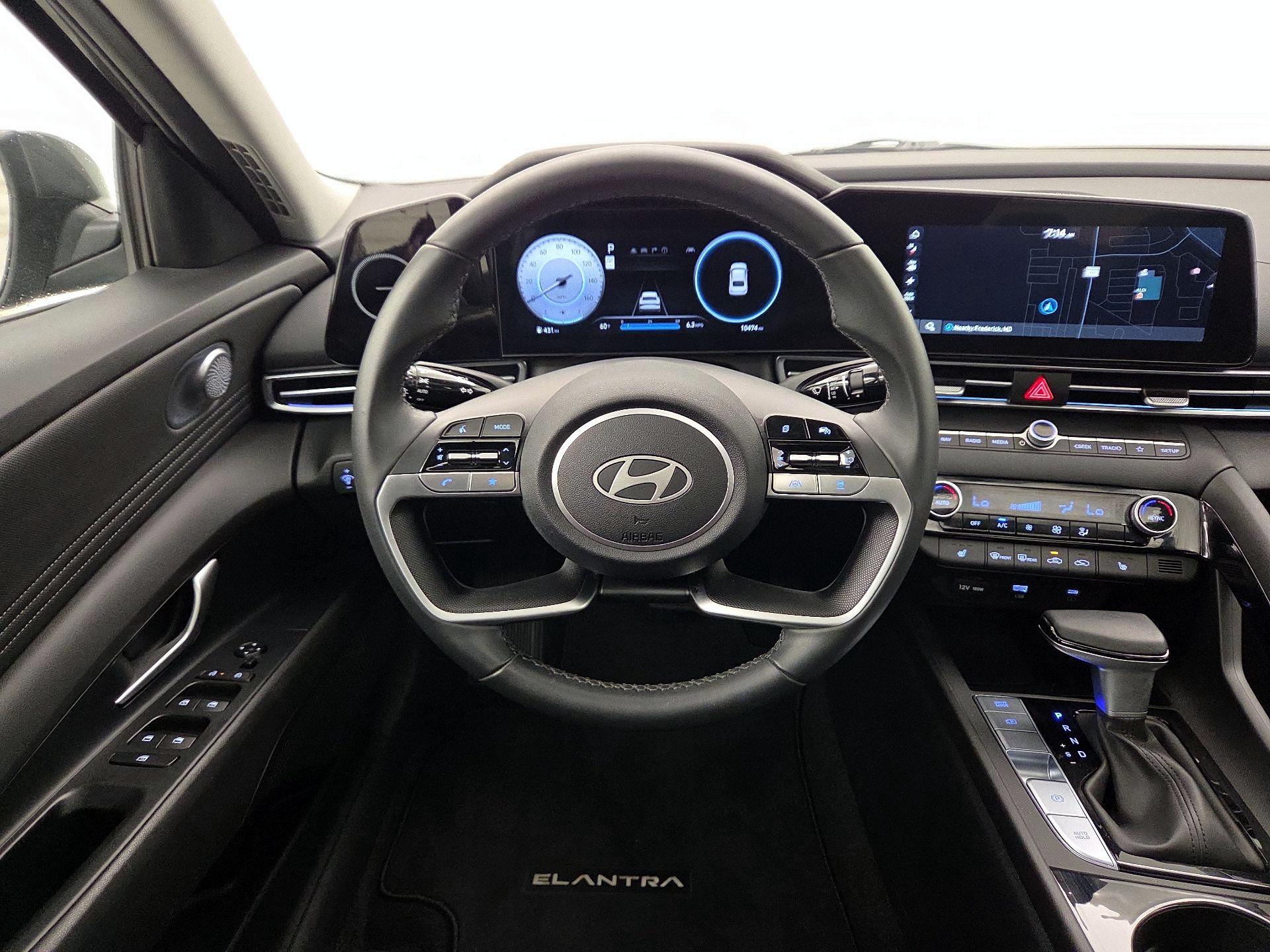 Thumbnail: 2025 Hyundai Elantra - 10