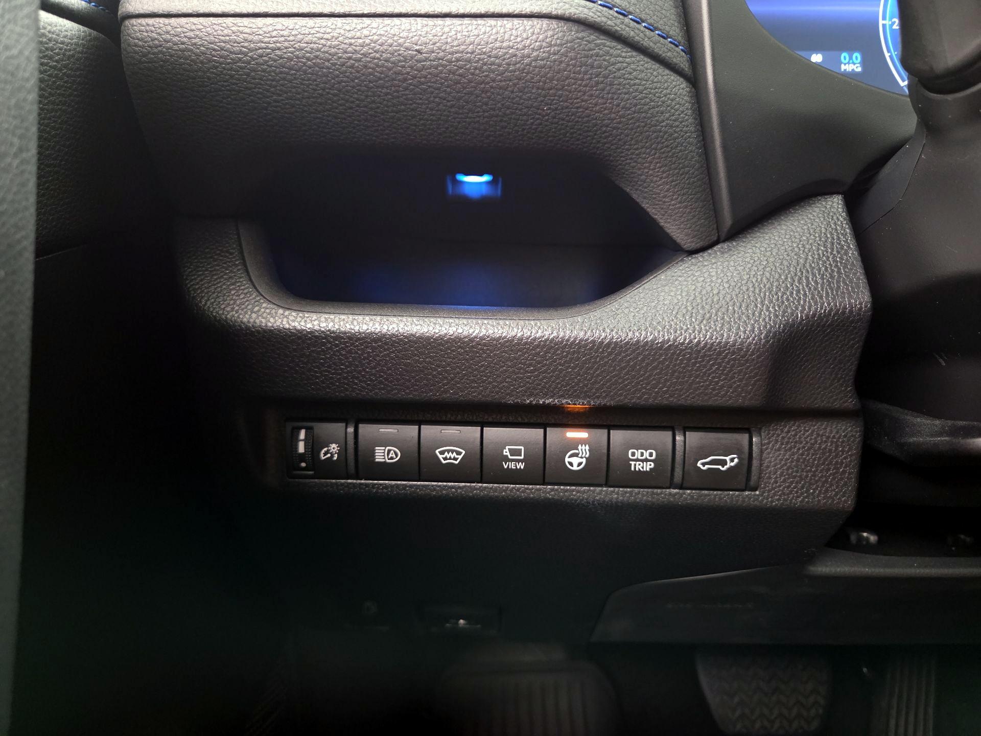 Thumbnail: 2023 Toyota RAV4 - 13