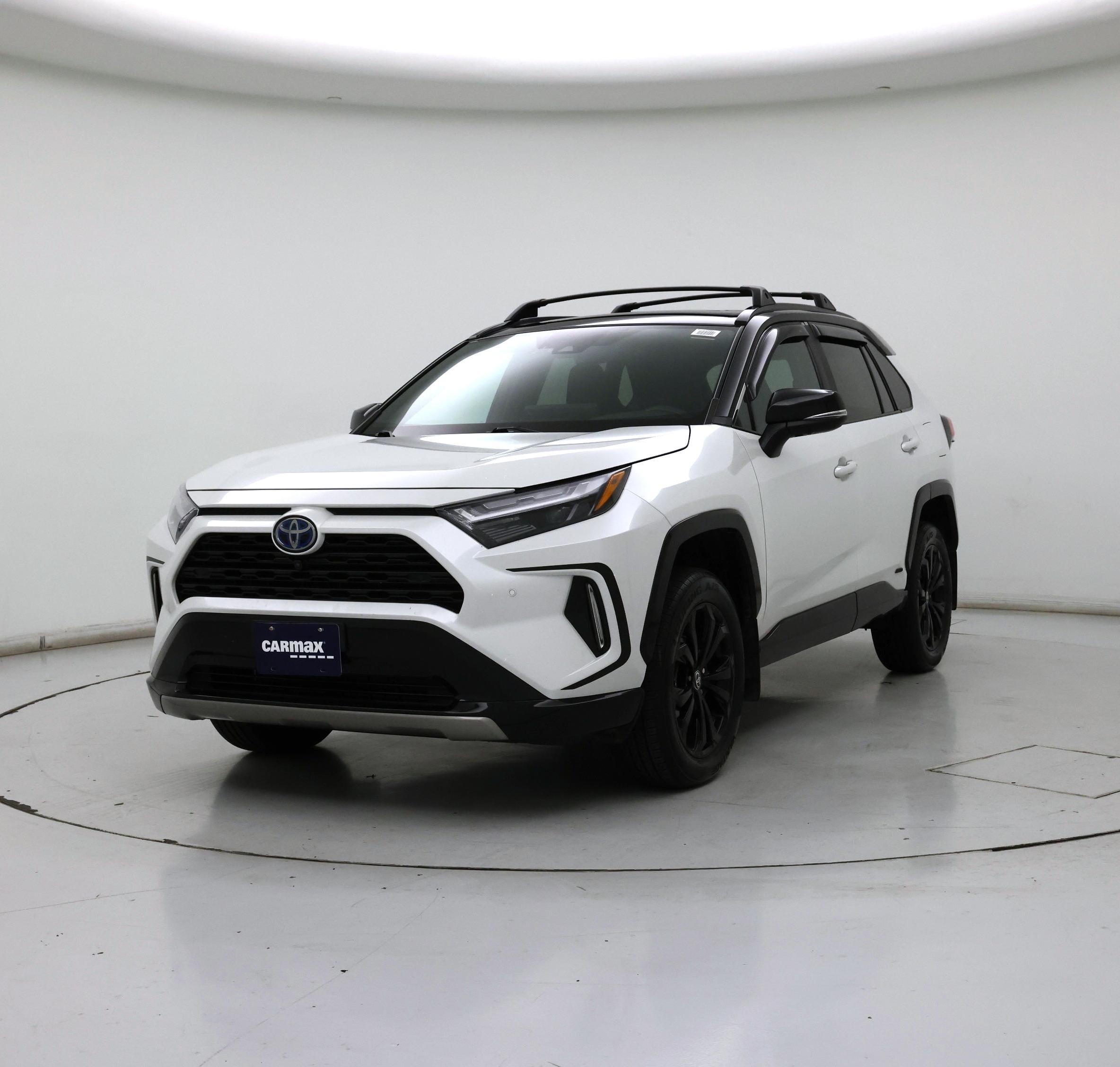 Thumbnail: 2023 Toyota RAV4 - 4