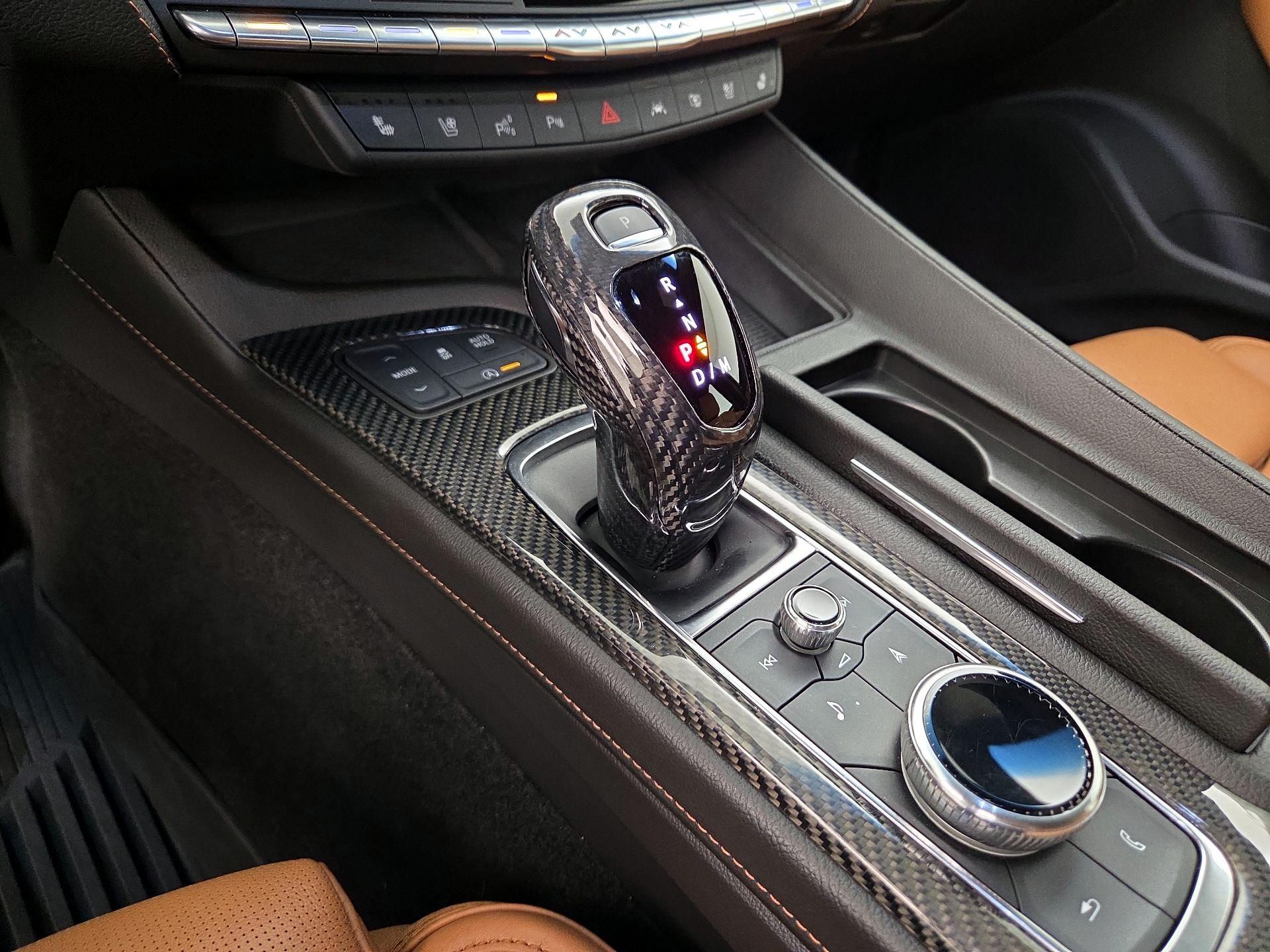Thumbnail: 2022 Cadillac CT5 - 18