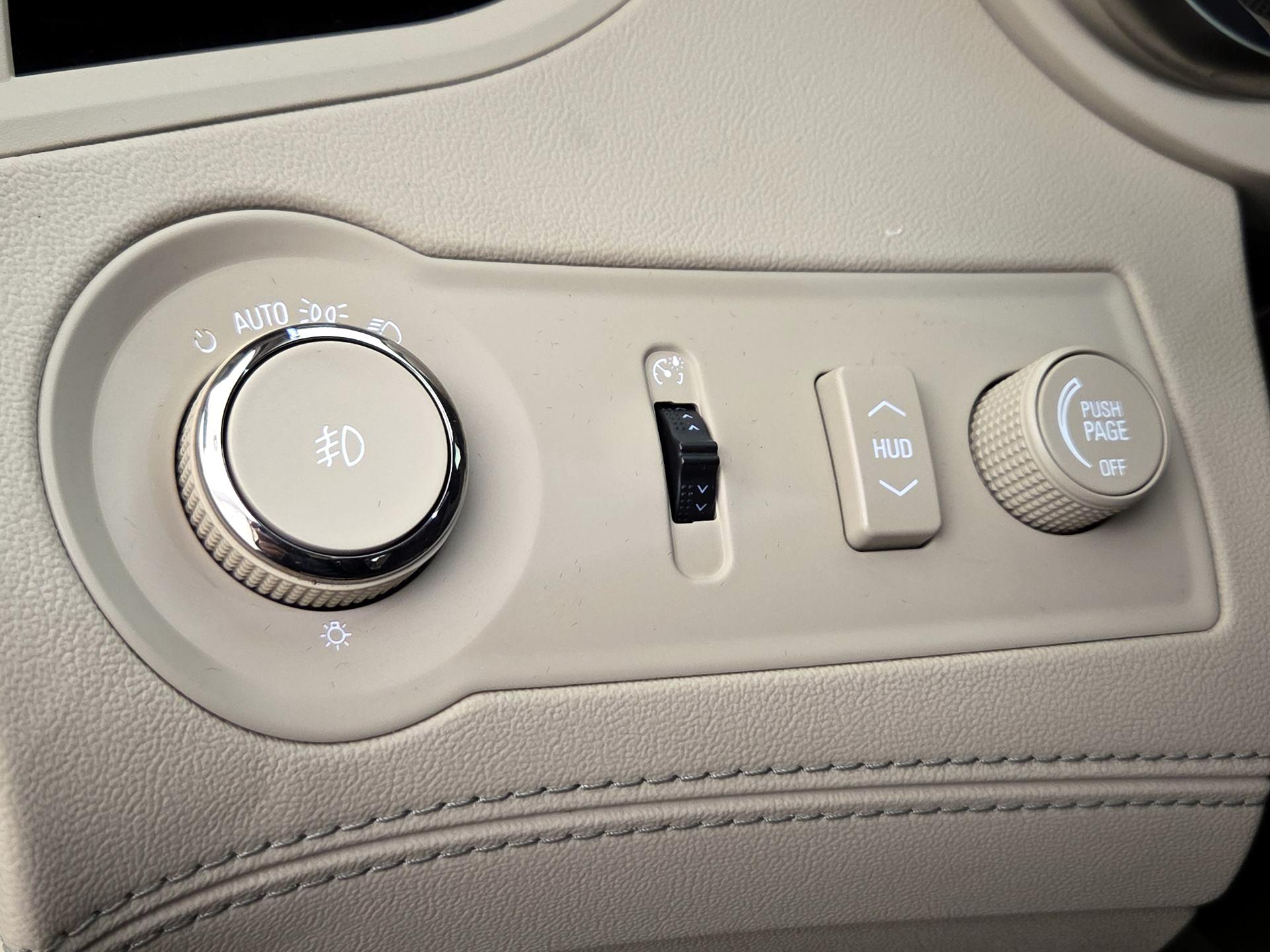 Thumbnail: 2016 Buick LaCrosse - 13