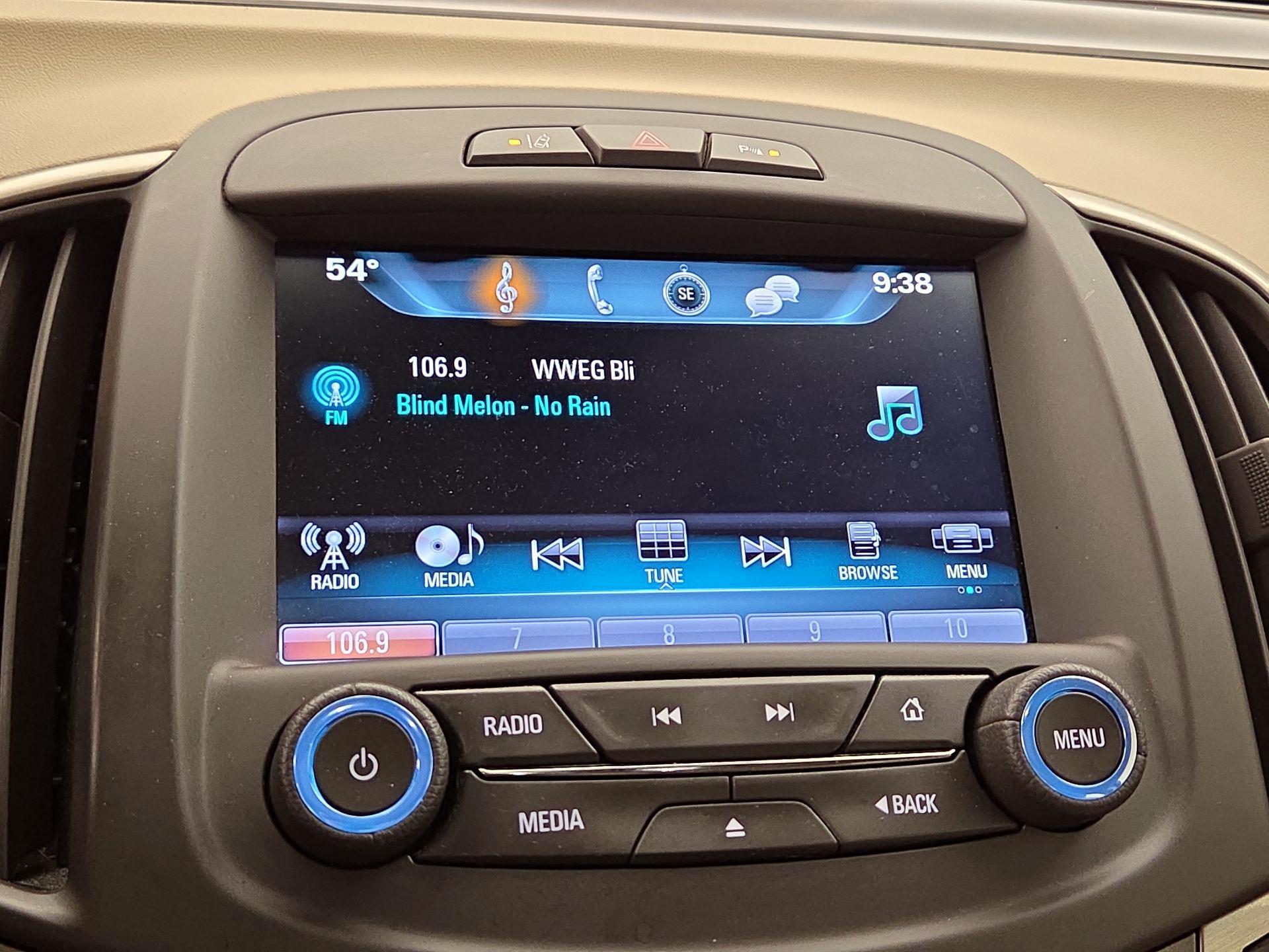 Thumbnail: 2016 Buick LaCrosse - 15