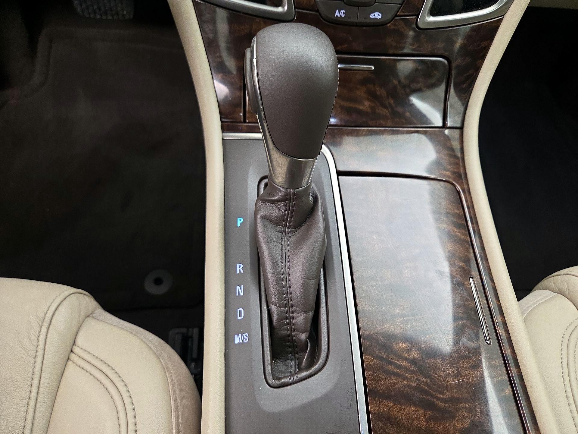 Thumbnail: 2016 Buick LaCrosse - 17