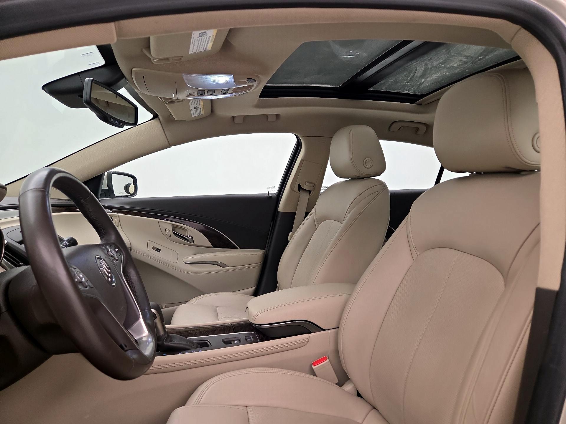 Thumbnail: 2016 Buick LaCrosse - 19