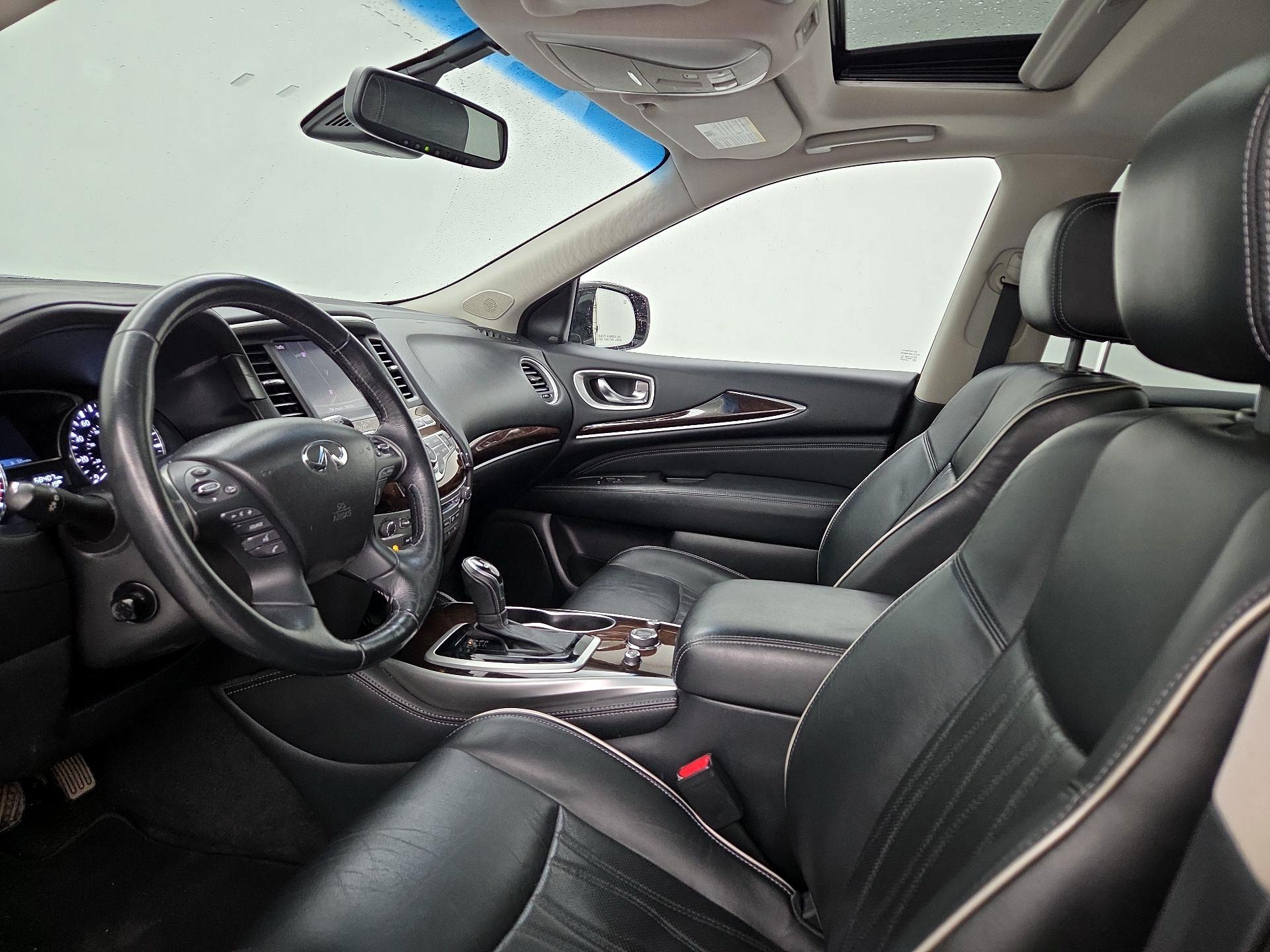 Thumbnail: 2017 INFINITI QX60 - 11