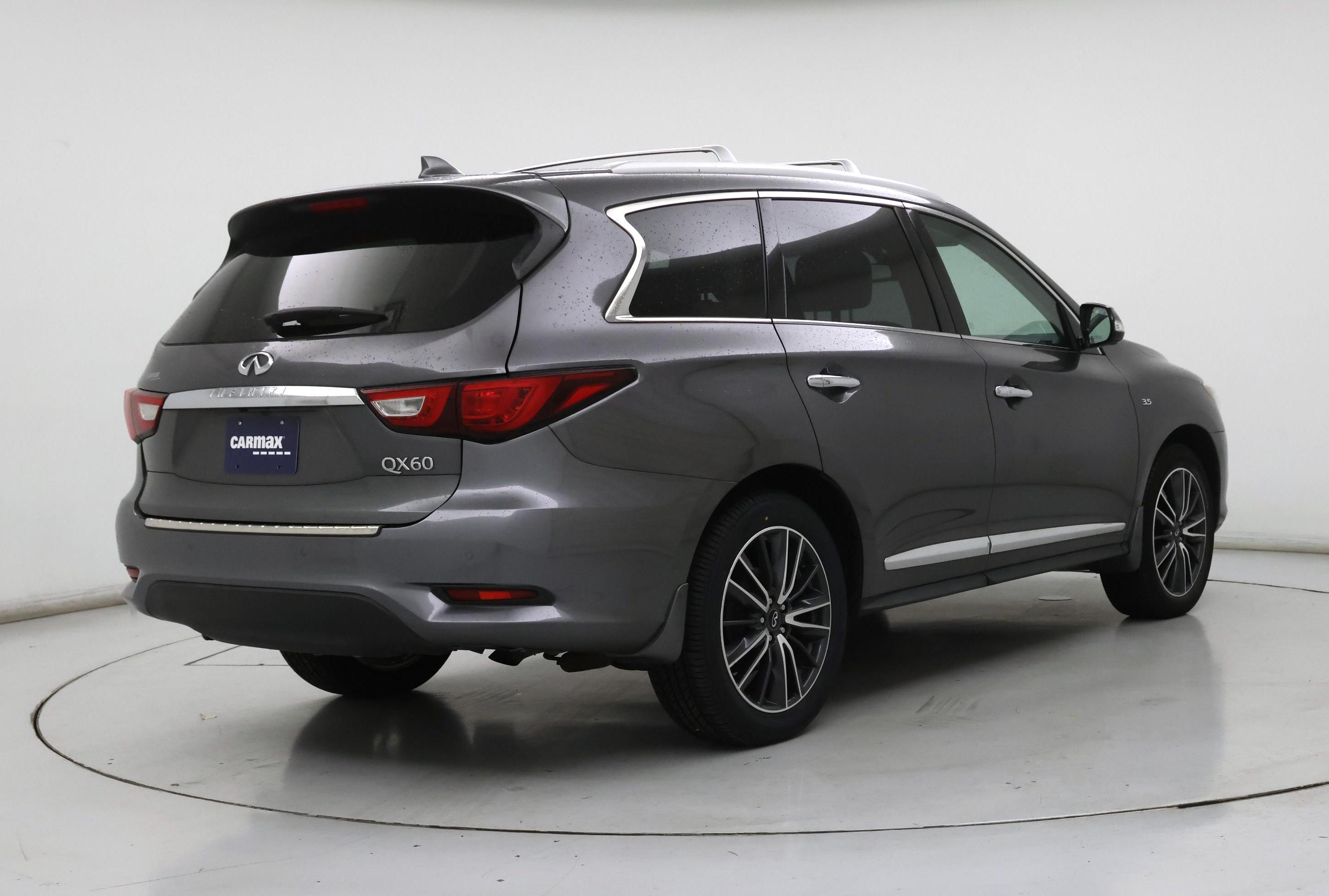 Thumbnail: 2017 INFINITI QX60 - 8