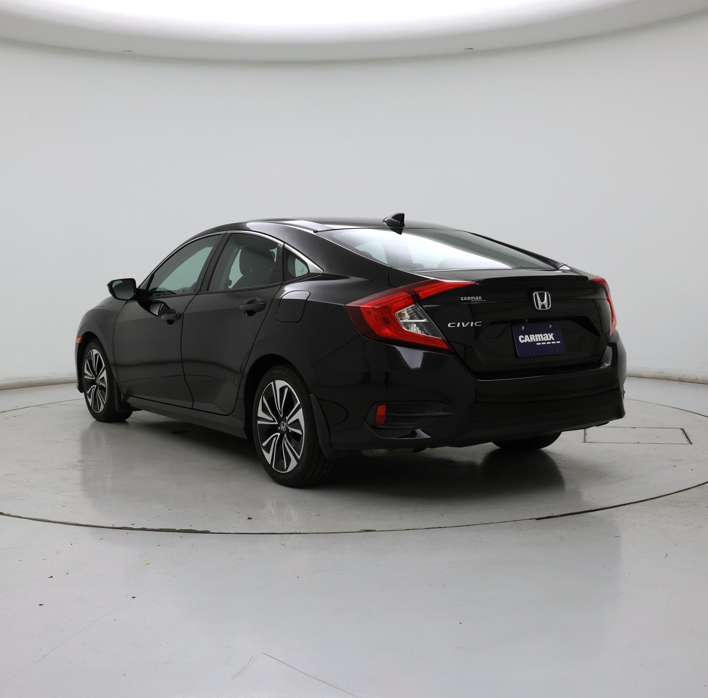 Thumbnail: 2017 Honda Civic - 2