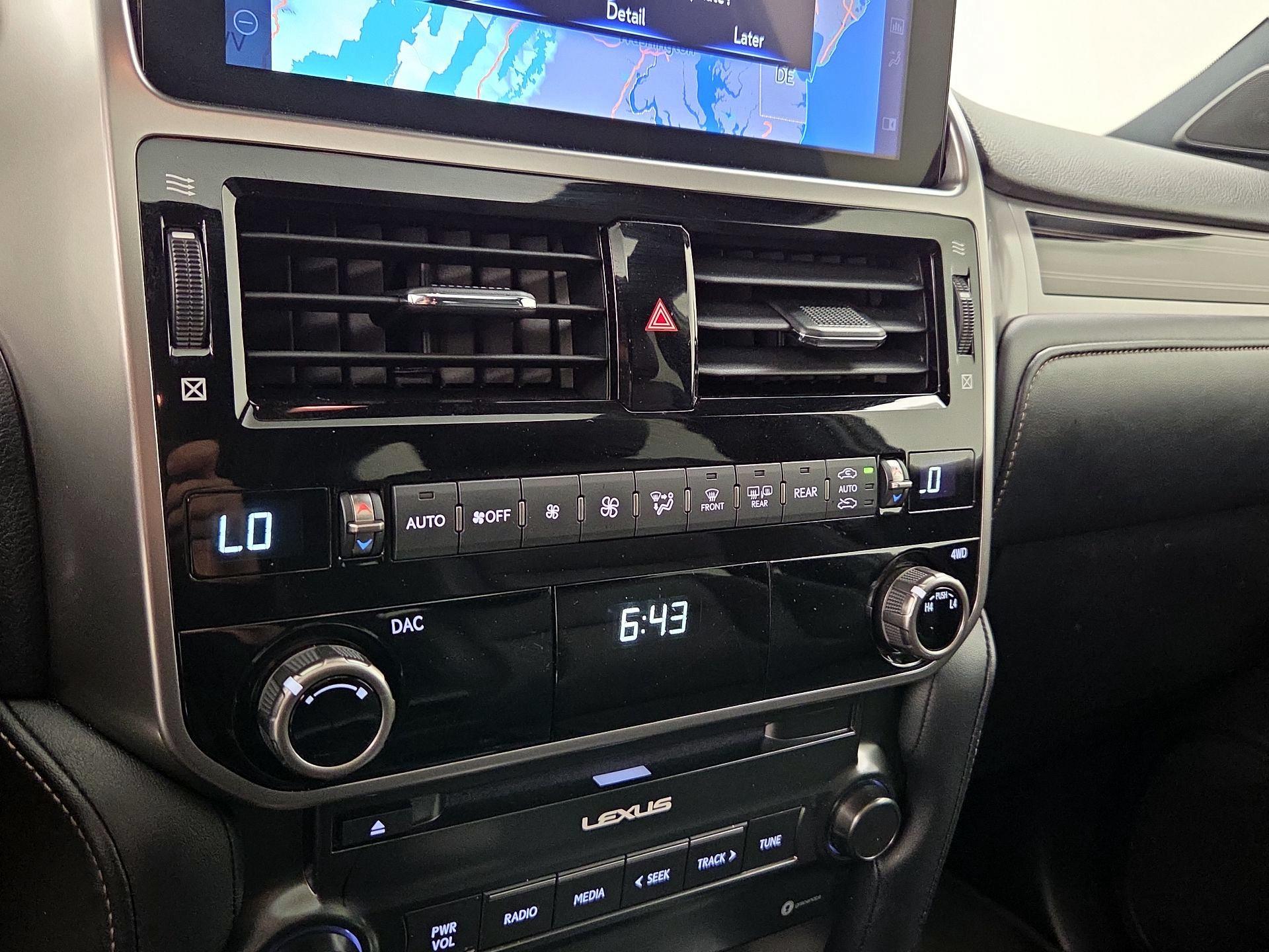 Thumbnail: 2023 Lexus GX - 17