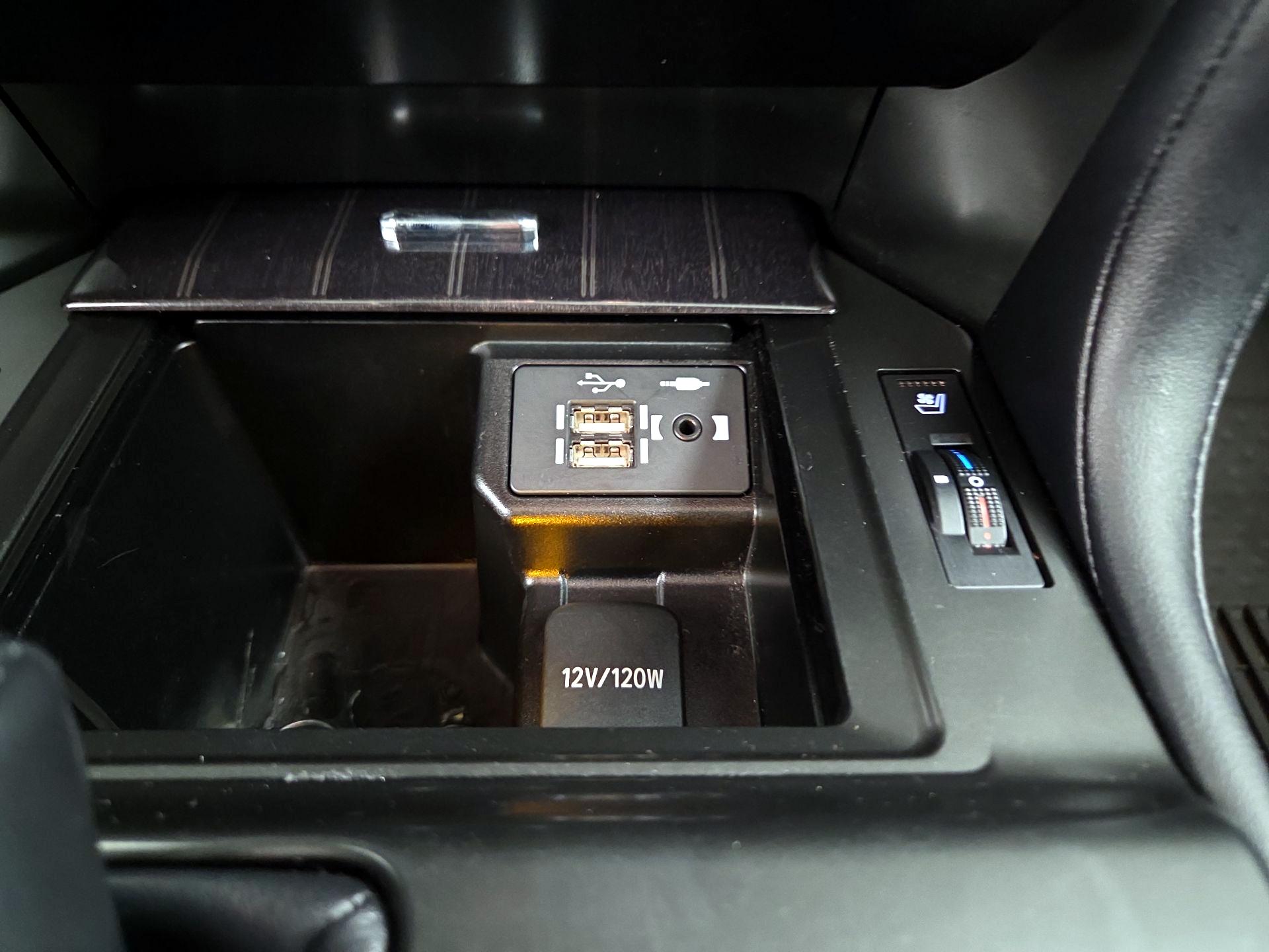 Thumbnail: 2023 Lexus GX - 19