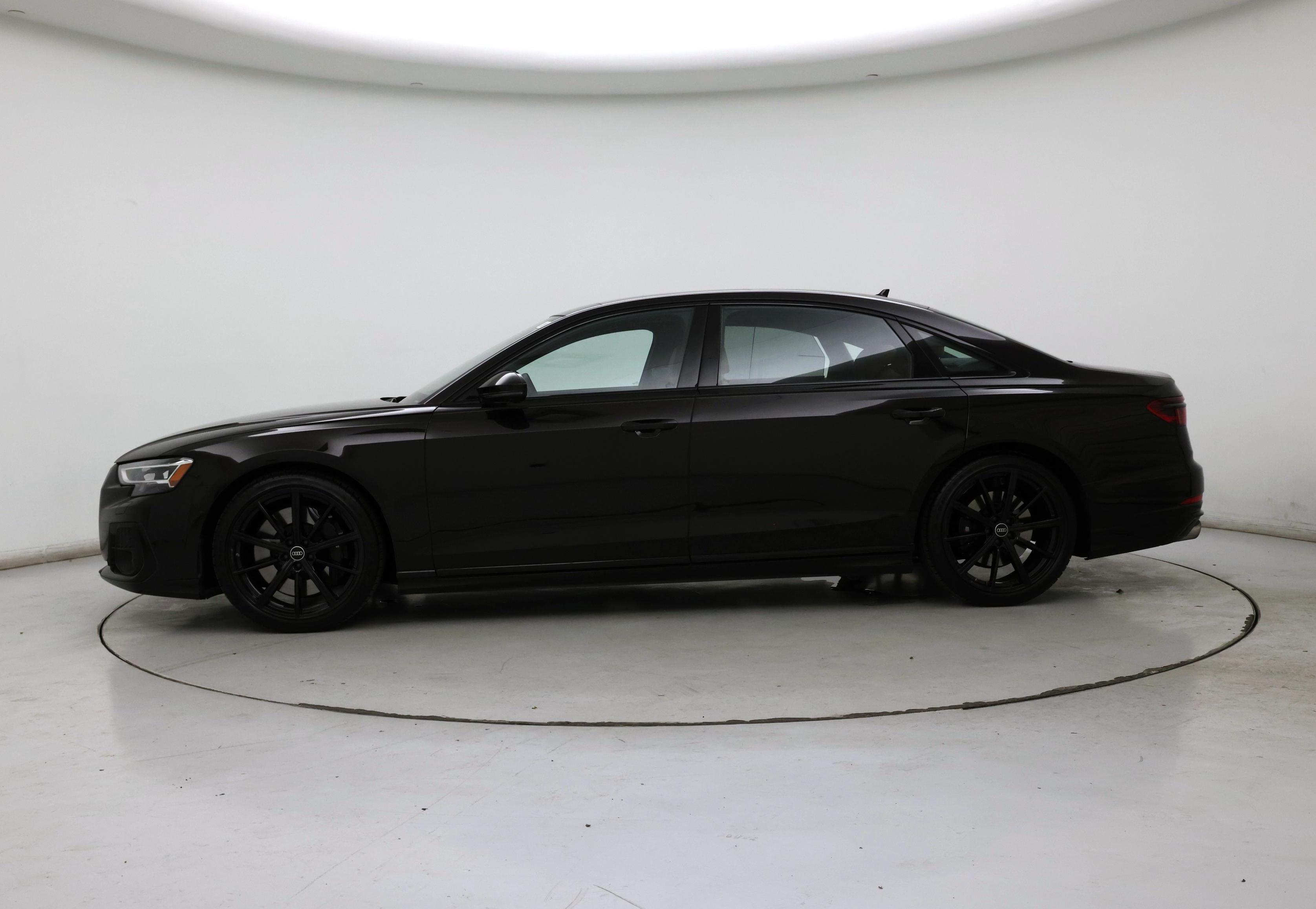 Thumbnail: 2024 Audi S8 - 3