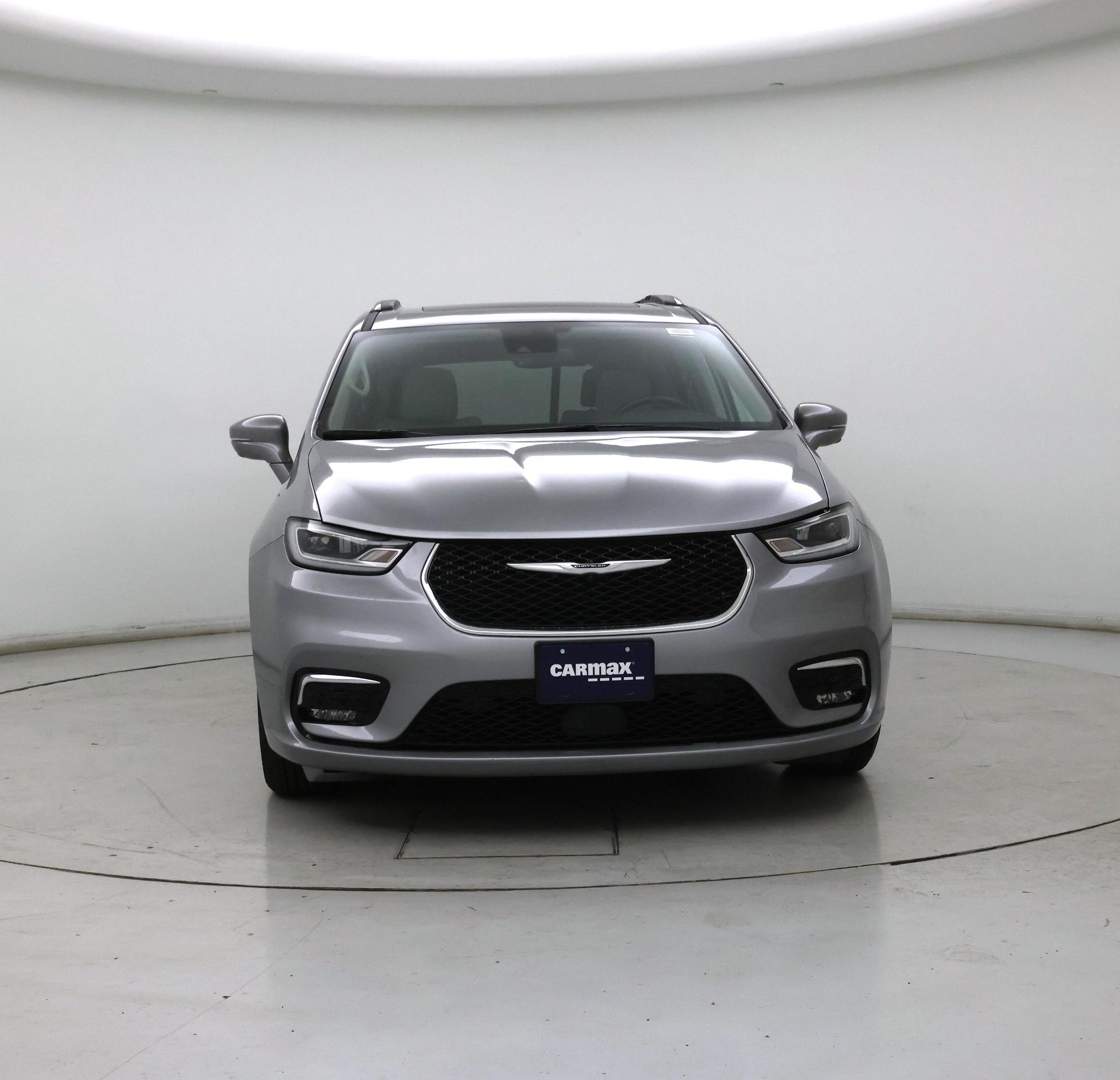 Thumbnail: 2021 Chrysler Pacifica - 5