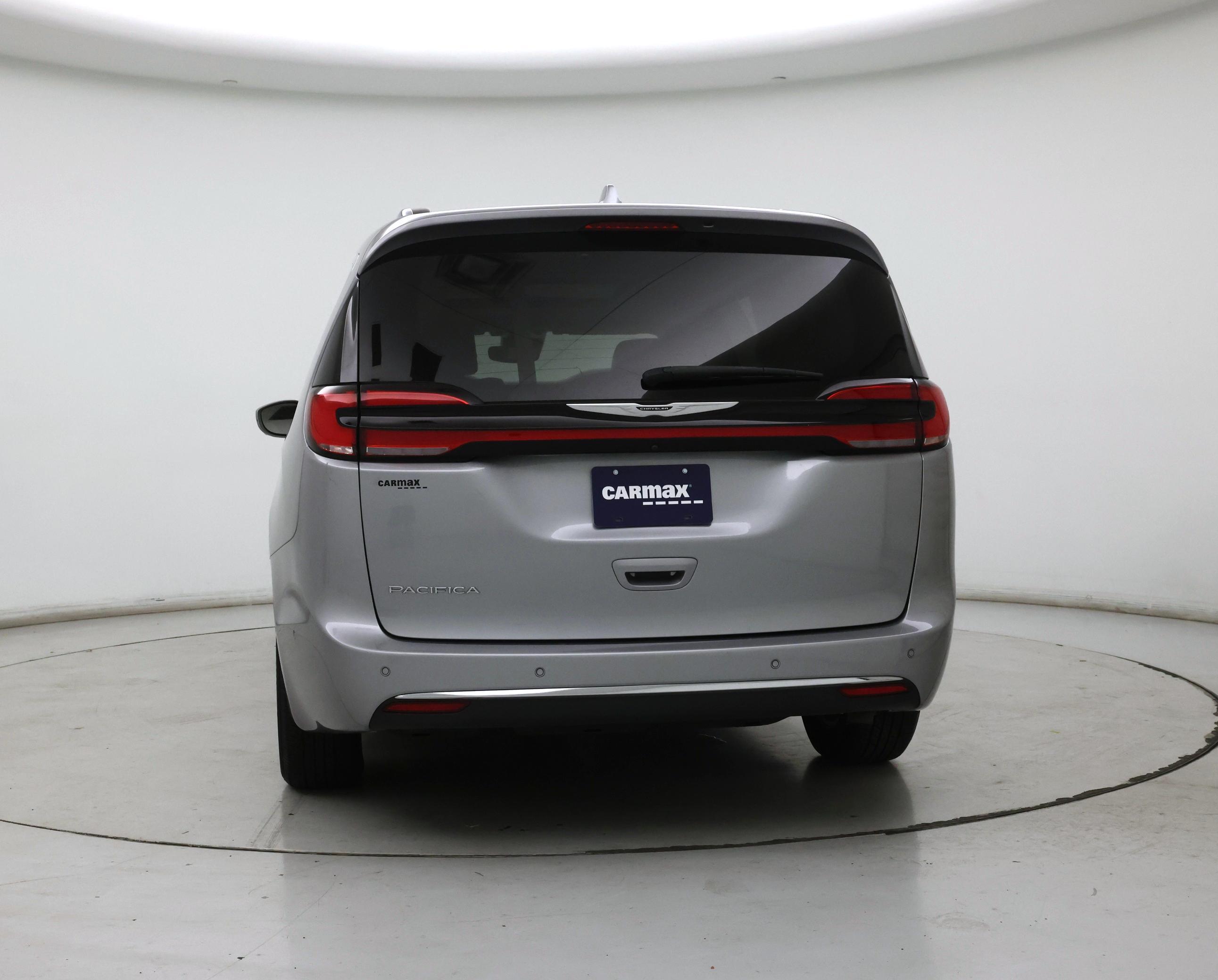 Thumbnail: 2021 Chrysler Pacifica - 6