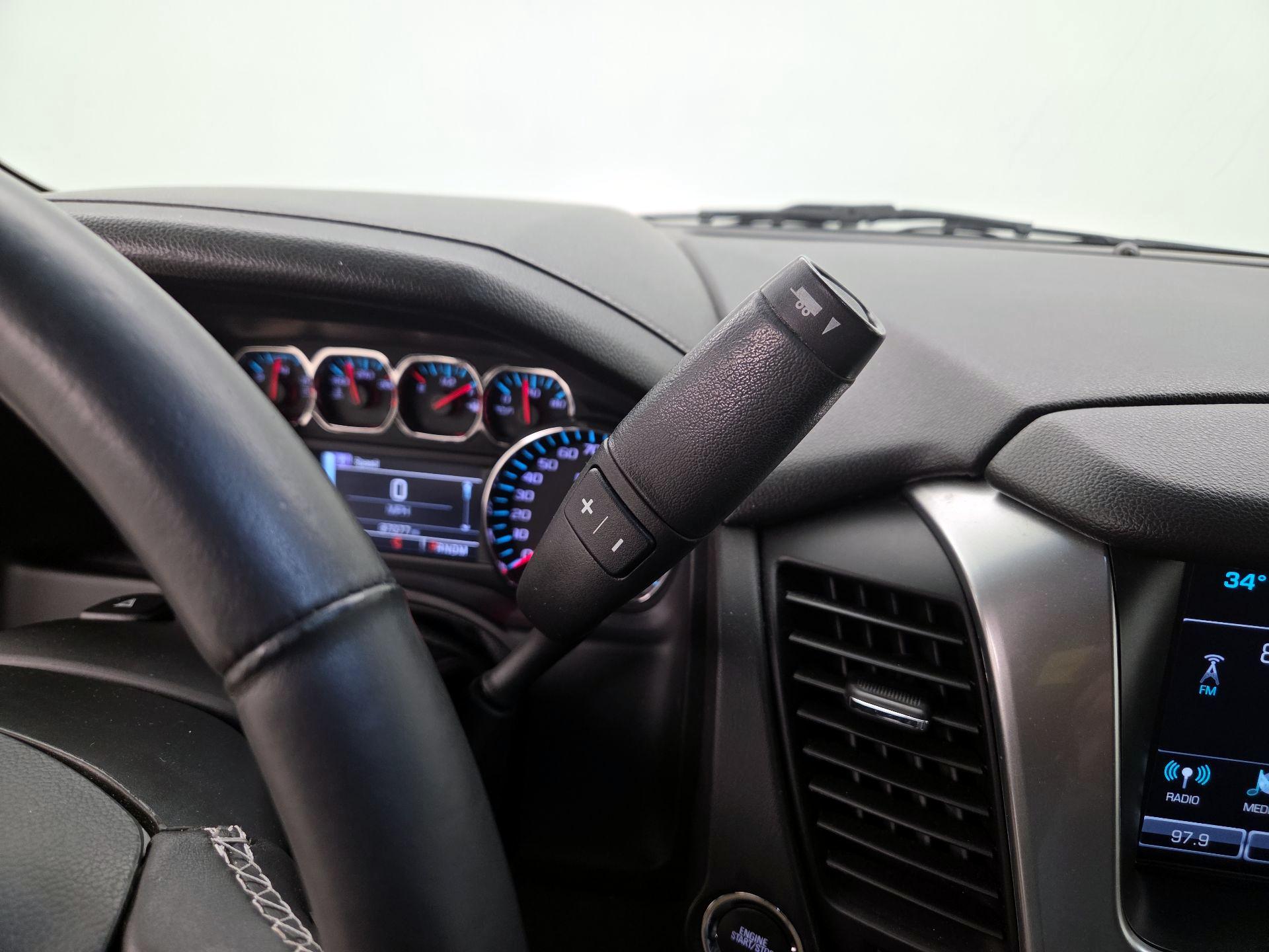 Thumbnail: 2016 Chevrolet Tahoe - 18