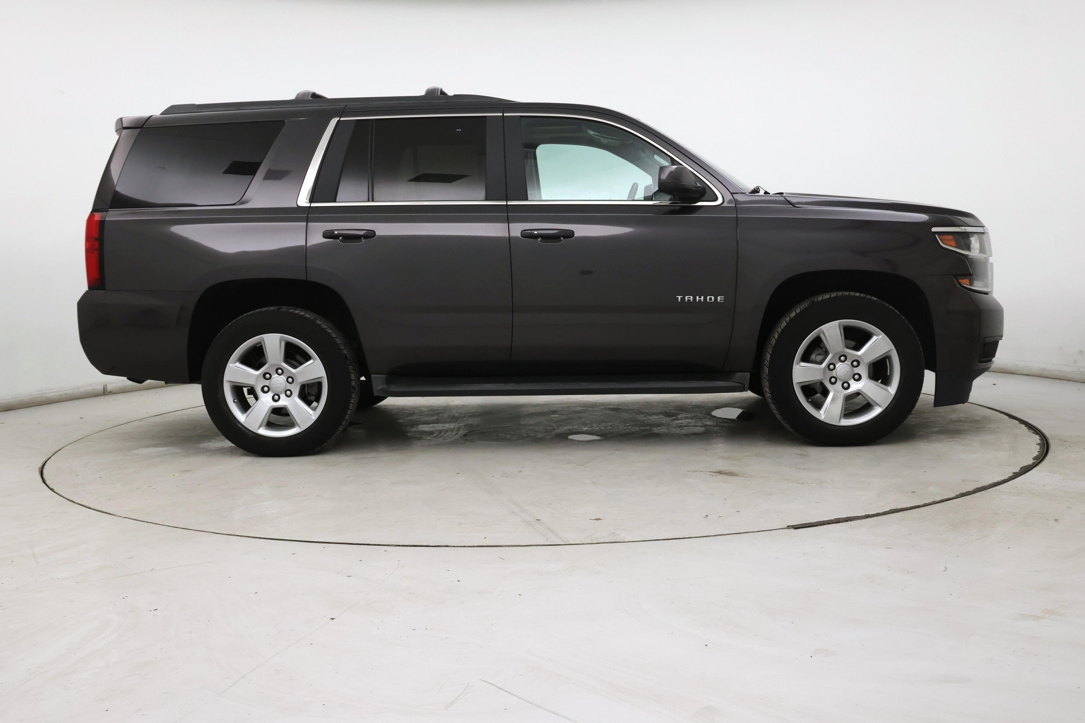 Thumbnail: 2016 Chevrolet Tahoe - 7