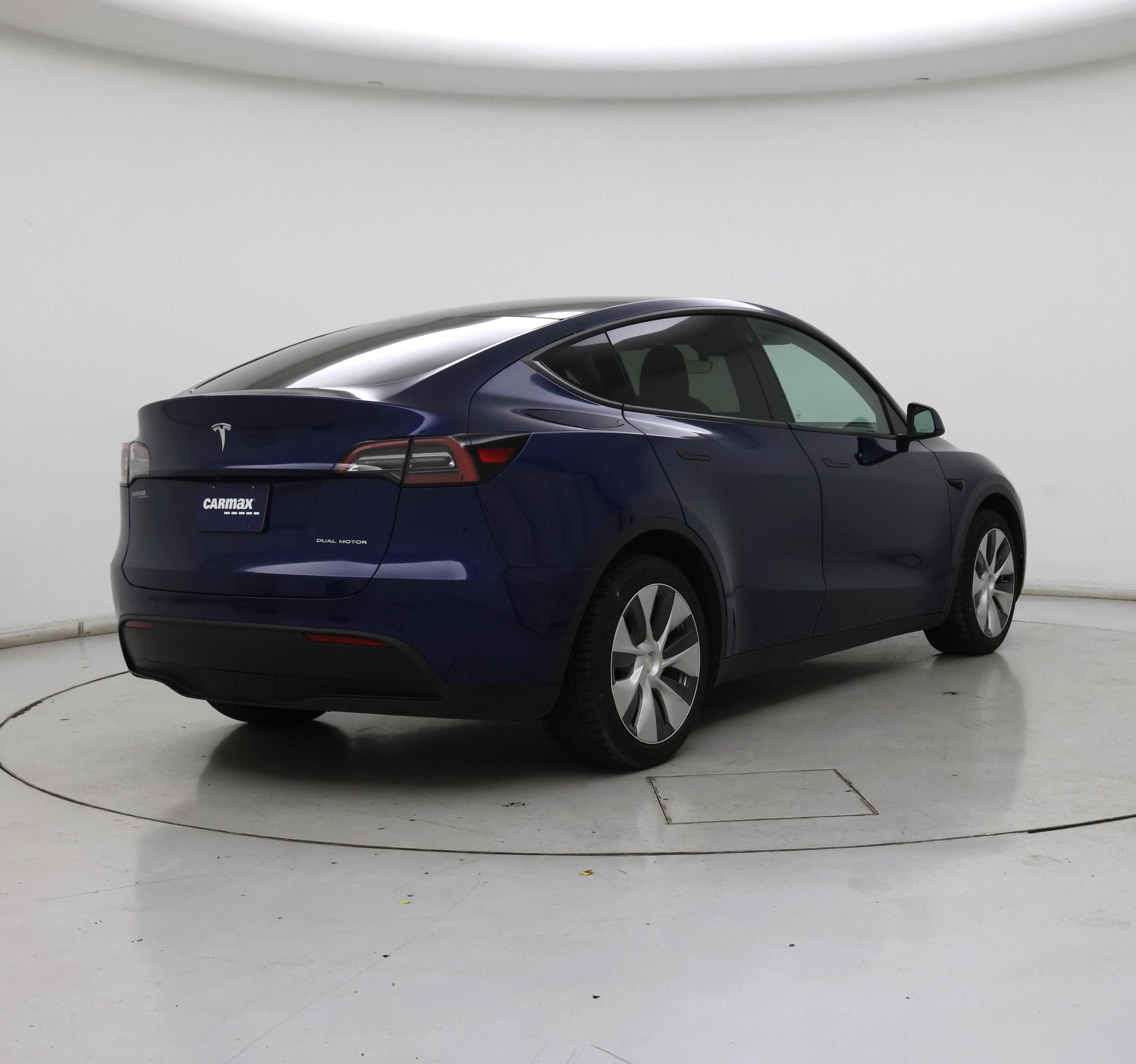 Thumbnail: 2022 Tesla Model Y - 8