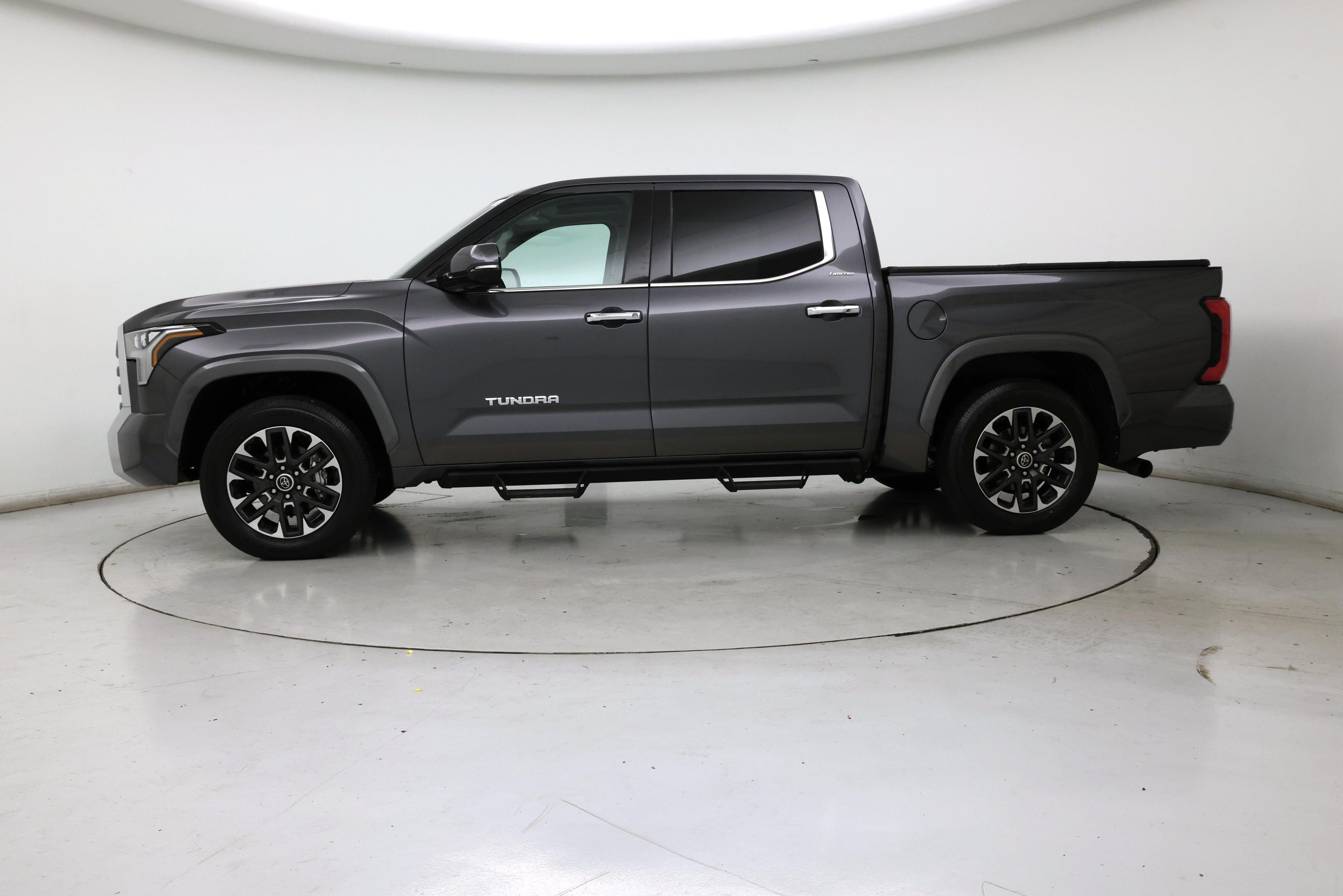 Thumbnail: 2023 Toyota Tundra - 3