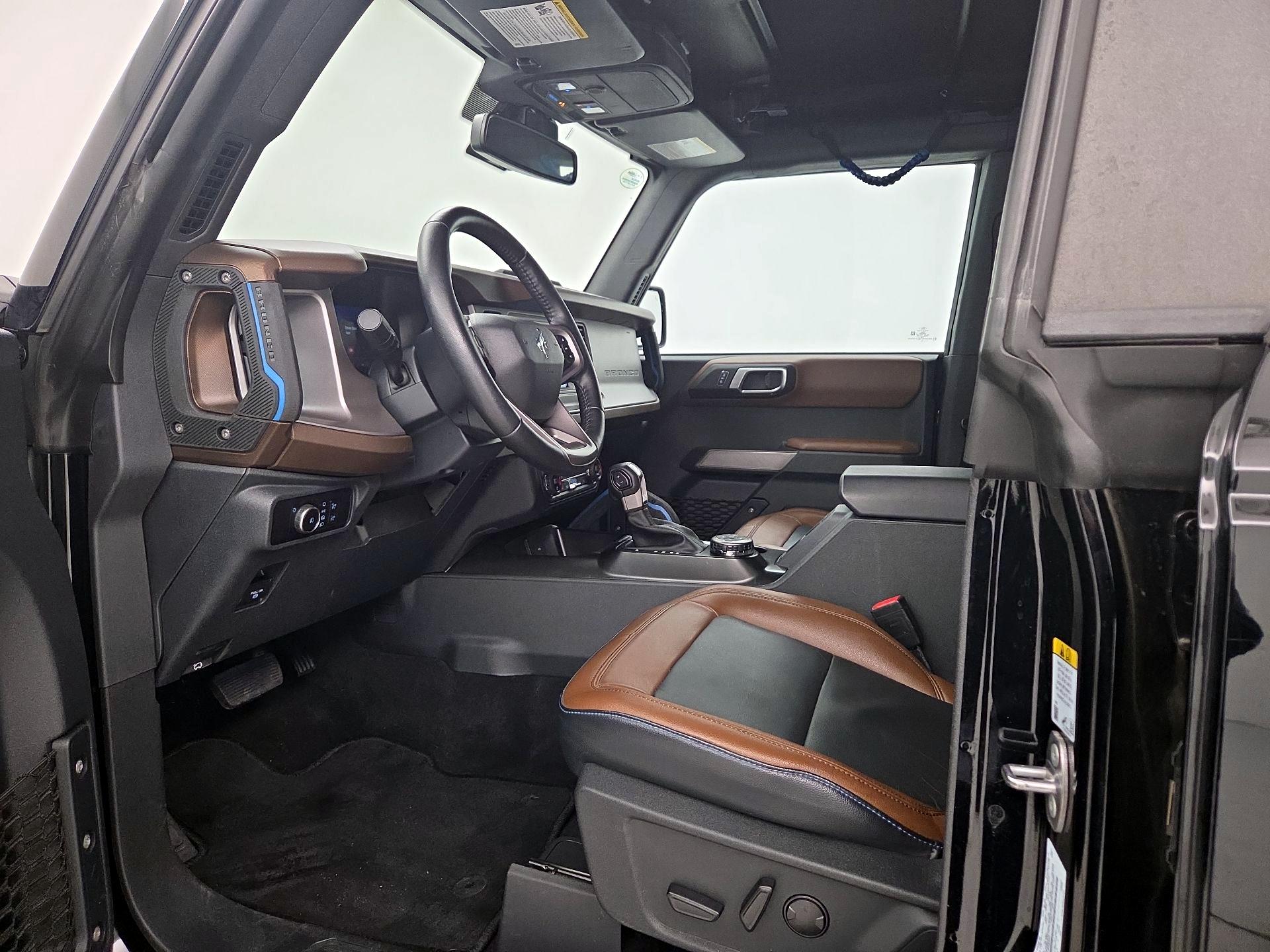 Thumbnail: 2023 Ford Bronco - 11