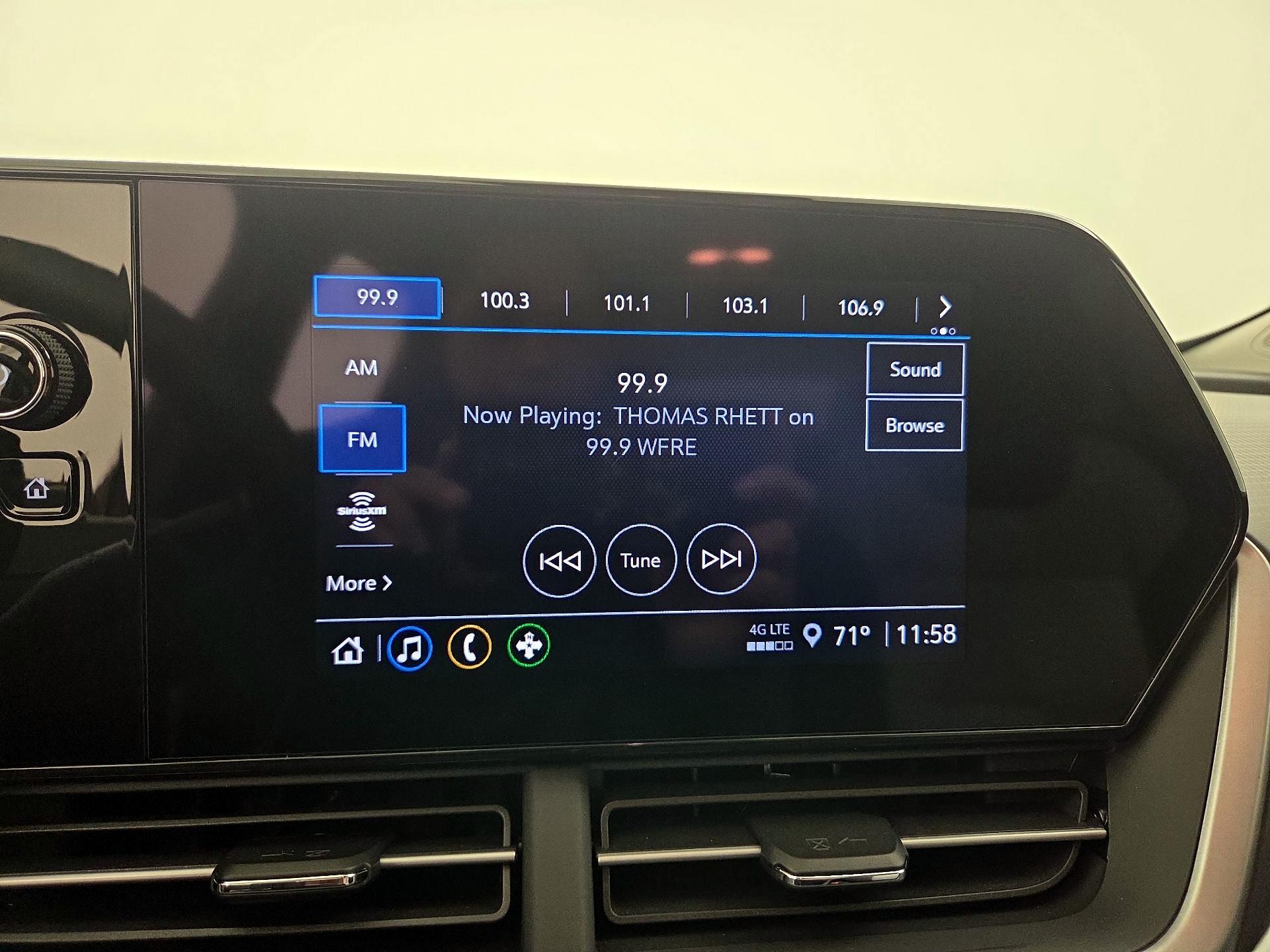 Thumbnail: 2025 Chevrolet Trax - 15