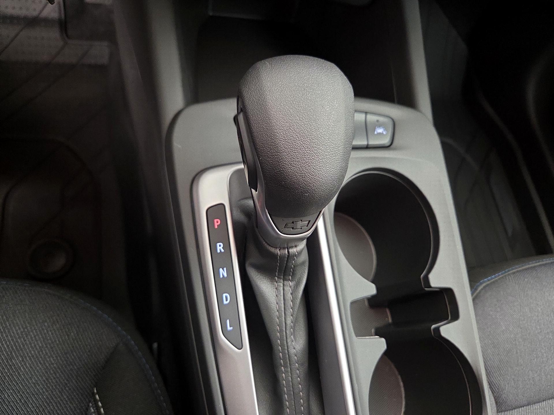 Thumbnail: 2025 Chevrolet Trax - 17