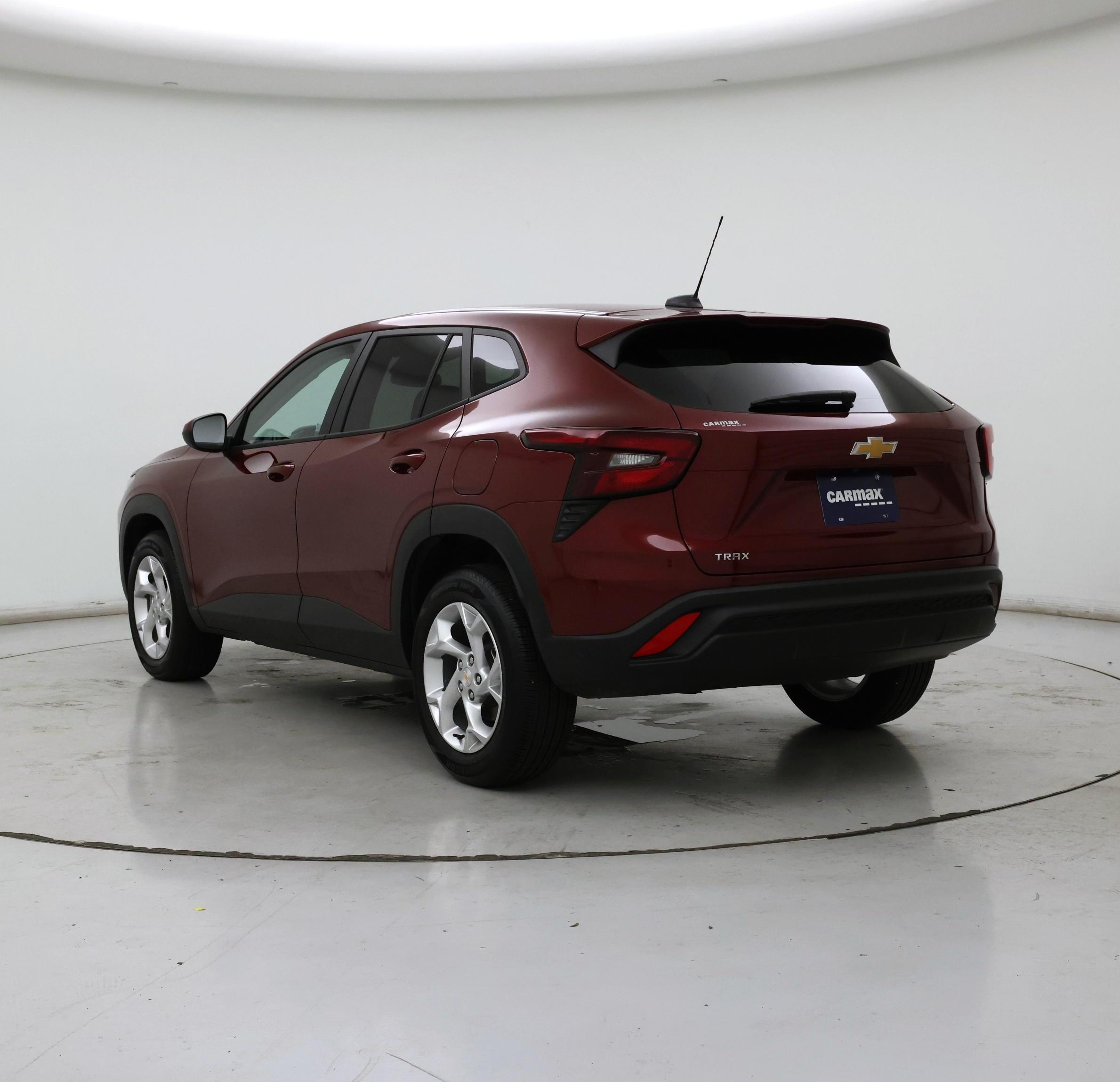 Thumbnail: 2025 Chevrolet Trax - 2