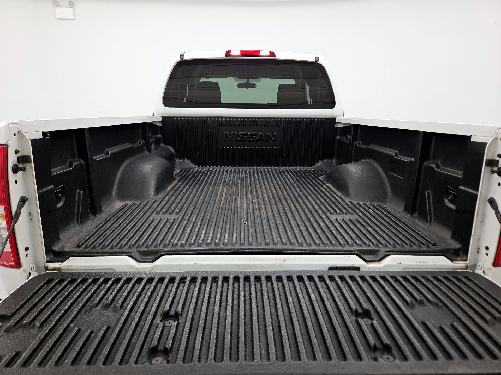 Thumbnail: 2016 Nissan Frontier - 19