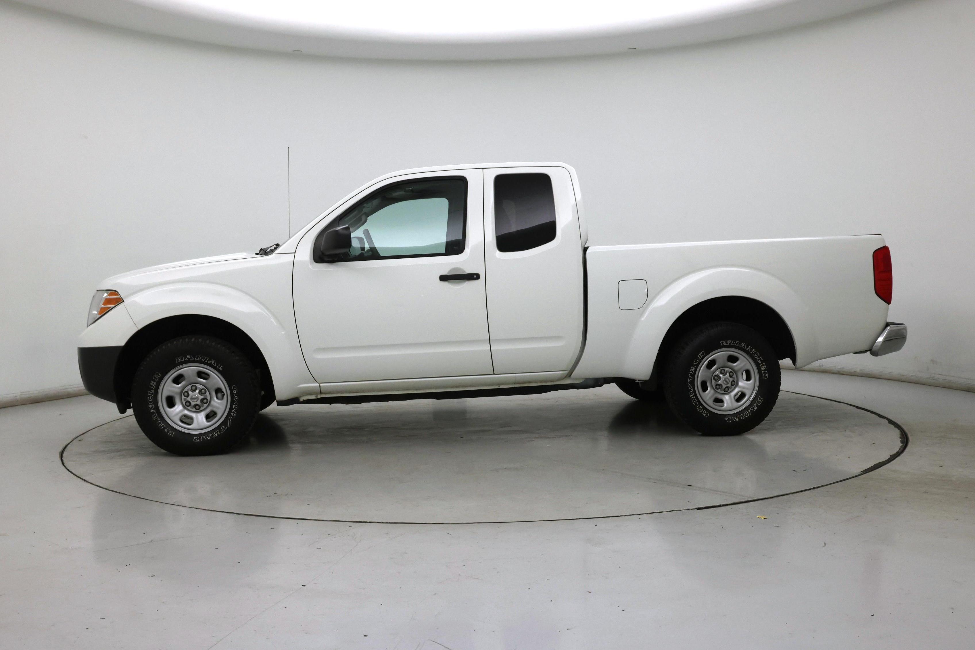 Thumbnail: 2016 Nissan Frontier - 3