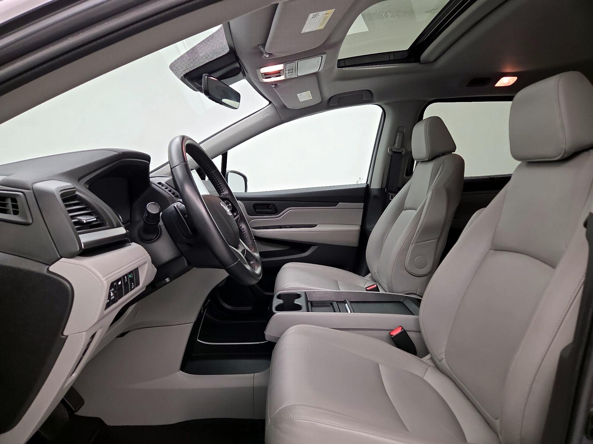 Thumbnail: 2020 Honda Odyssey - 11