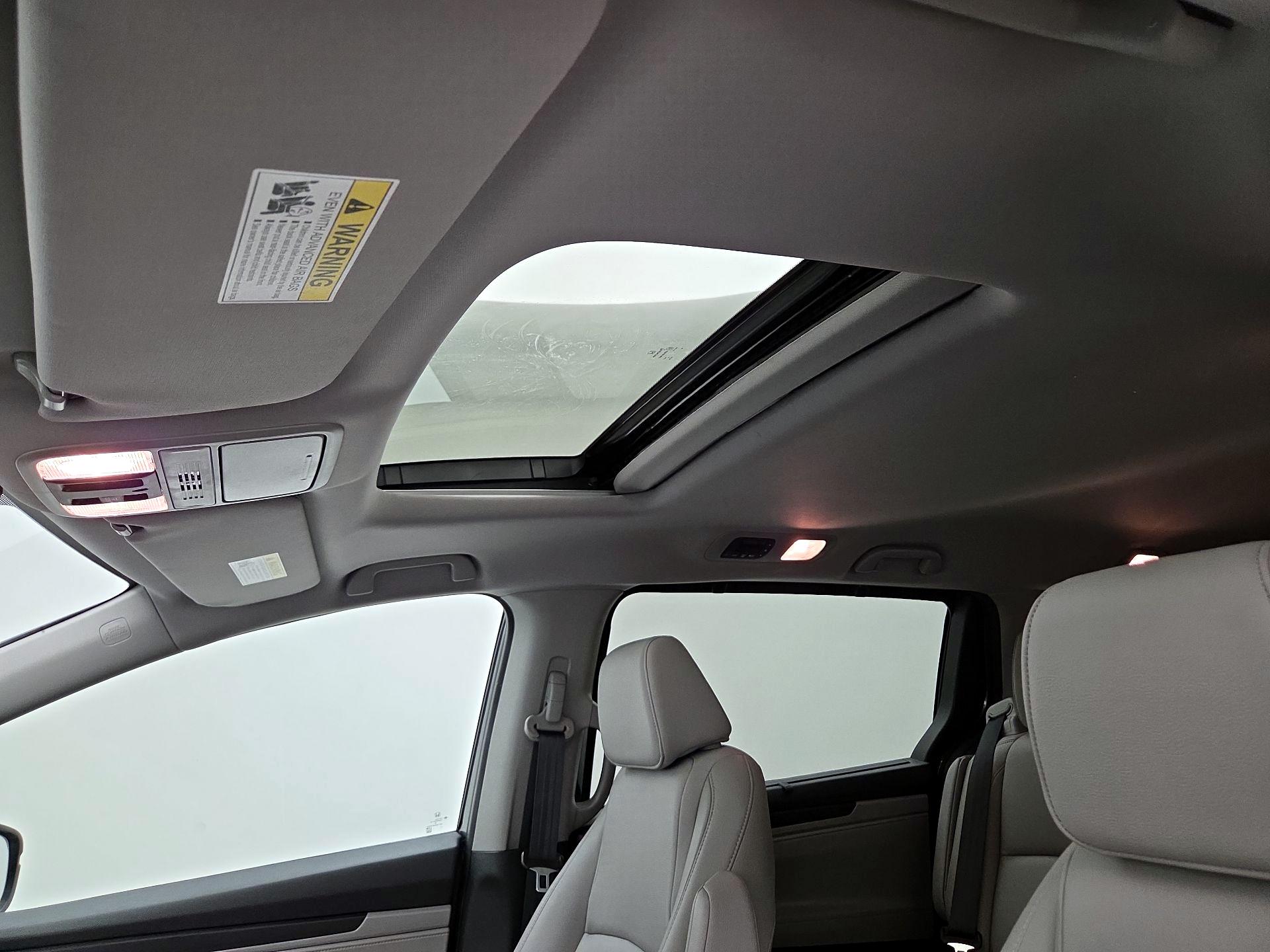 Thumbnail: 2020 Honda Odyssey - 19