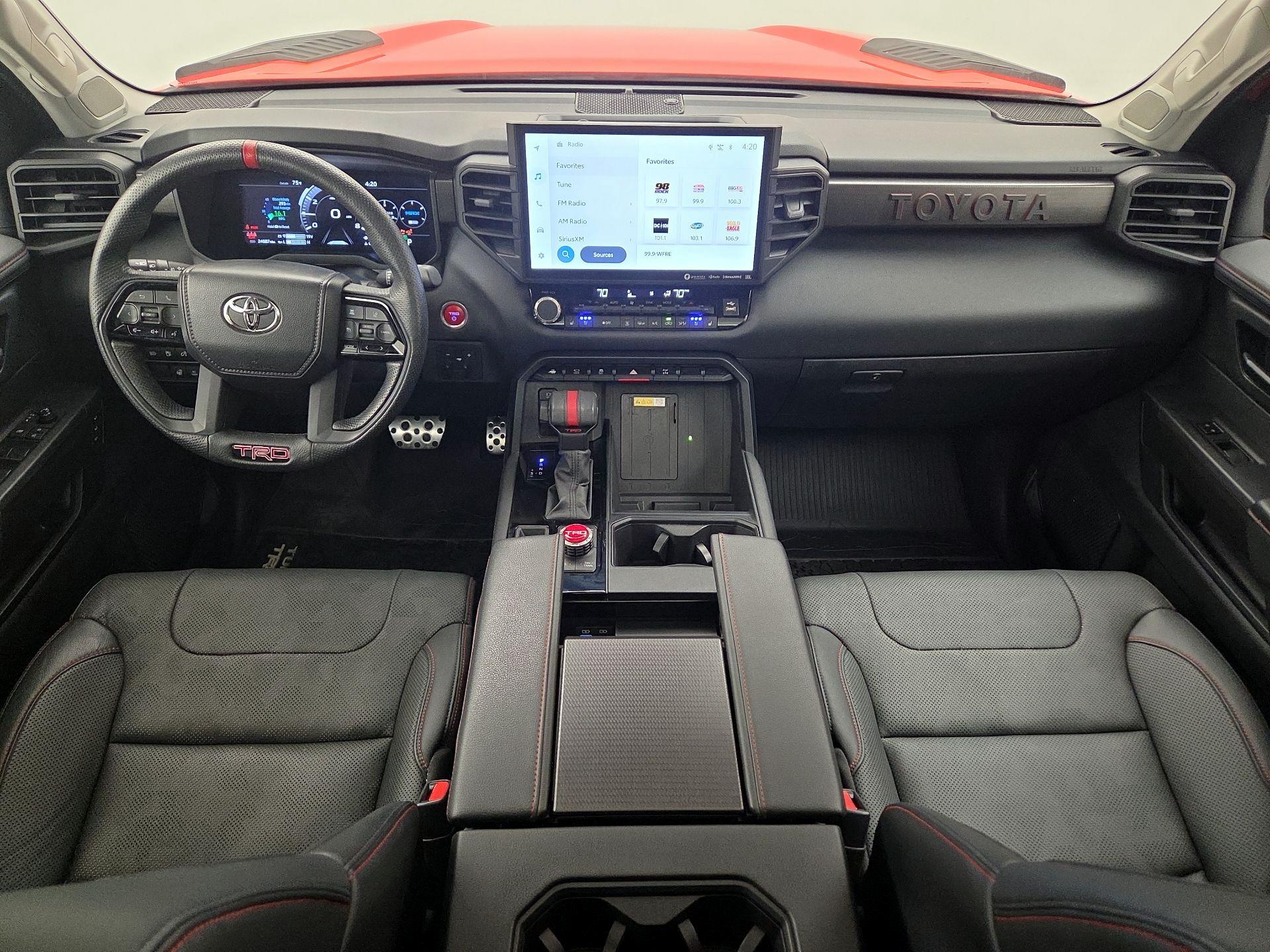 Thumbnail: 2022 Toyota Tundra - 9