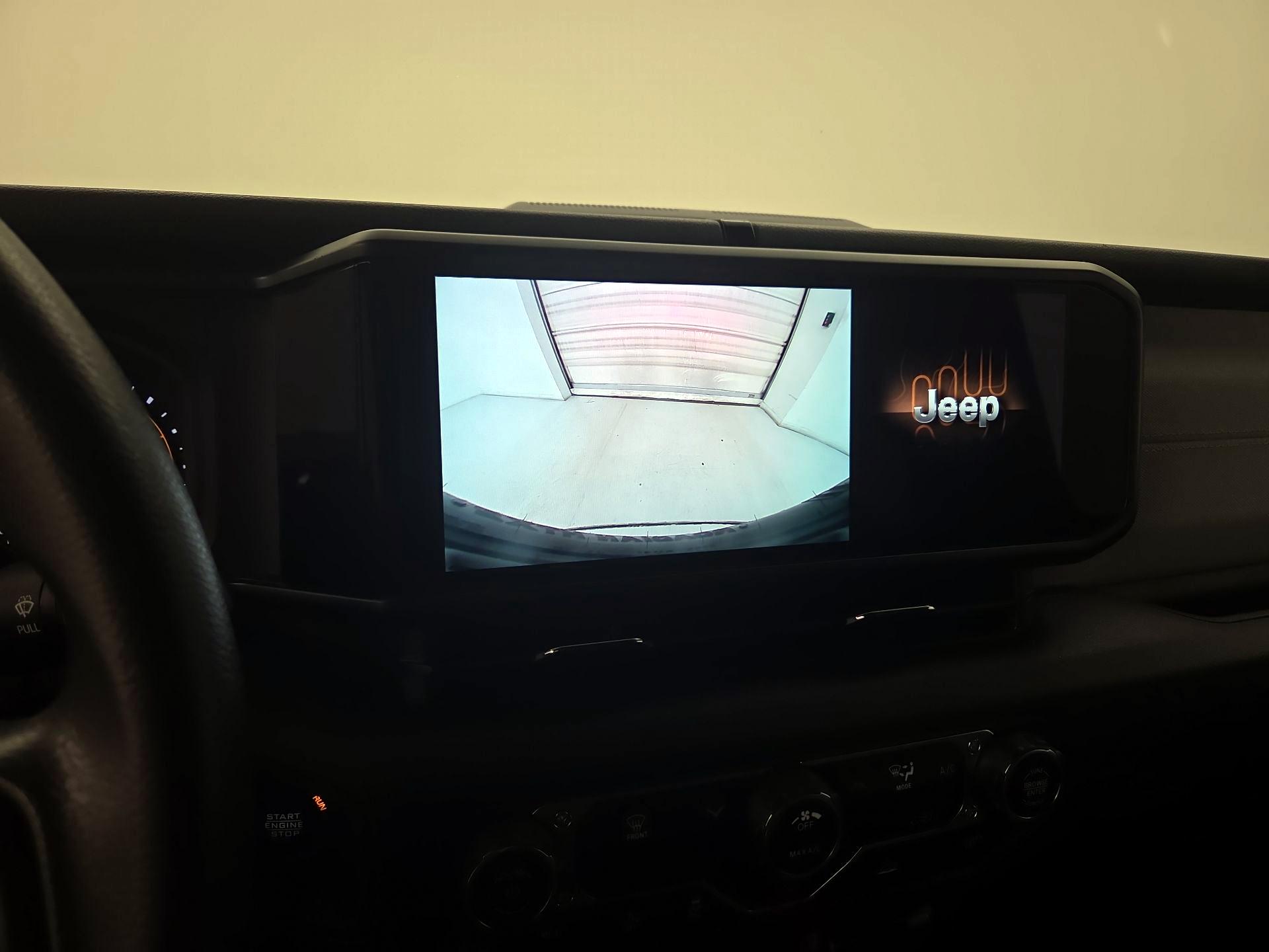 Thumbnail: 2024 Jeep Wrangler - 14