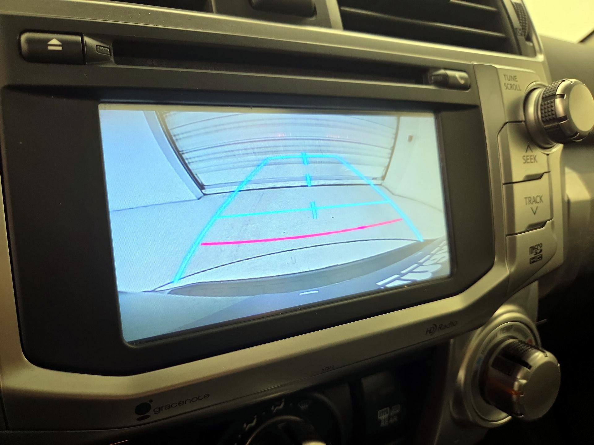 Thumbnail: 2015 Toyota 4Runner - 14
