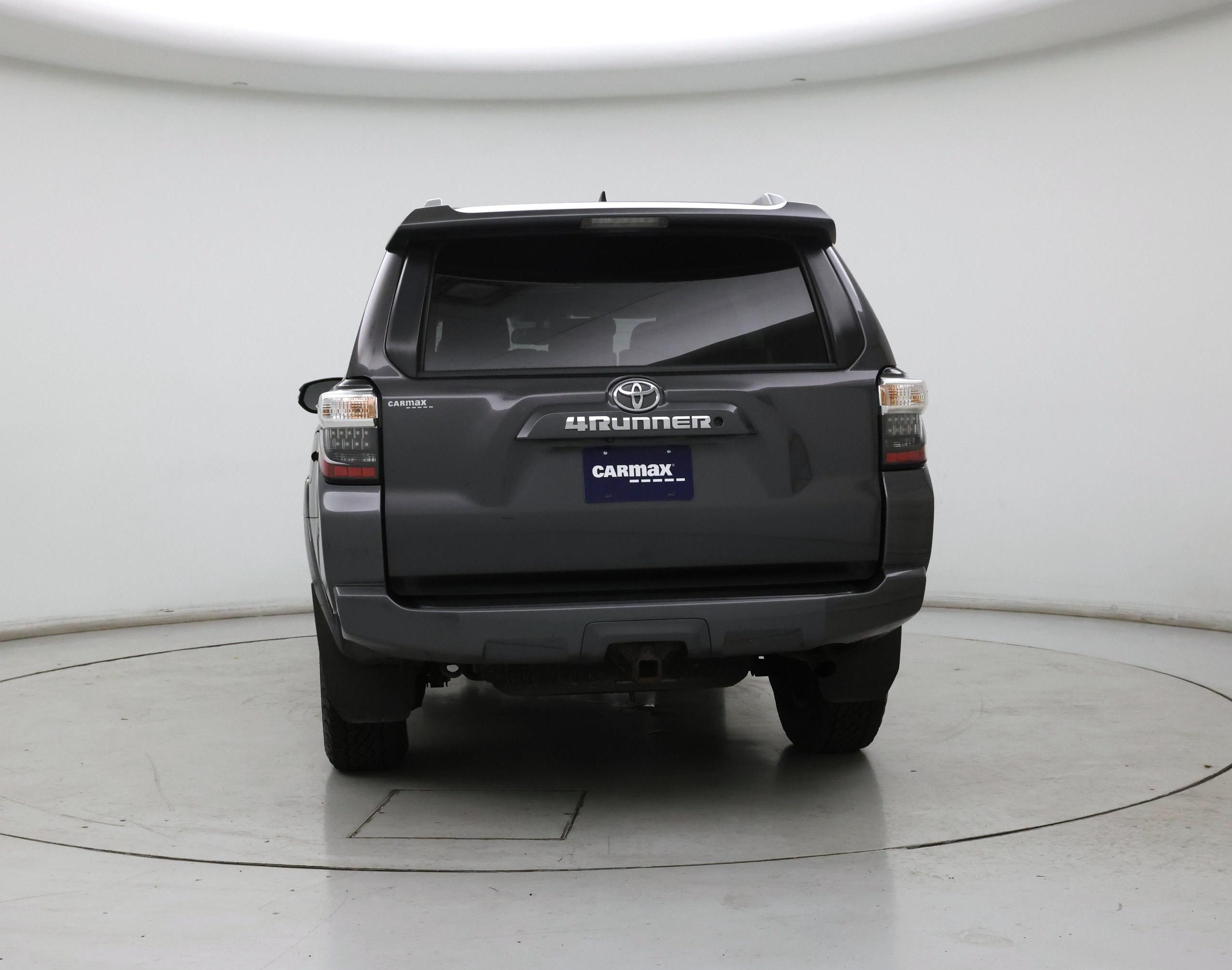 Thumbnail: 2015 Toyota 4Runner - 6