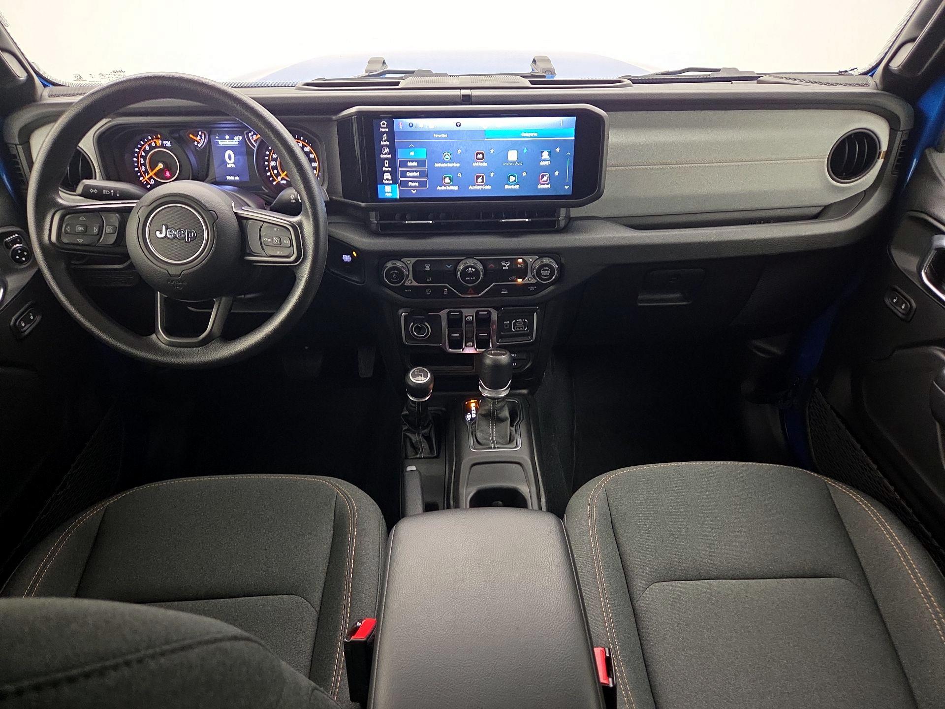 Thumbnail: 2024 Jeep Gladiator - 9