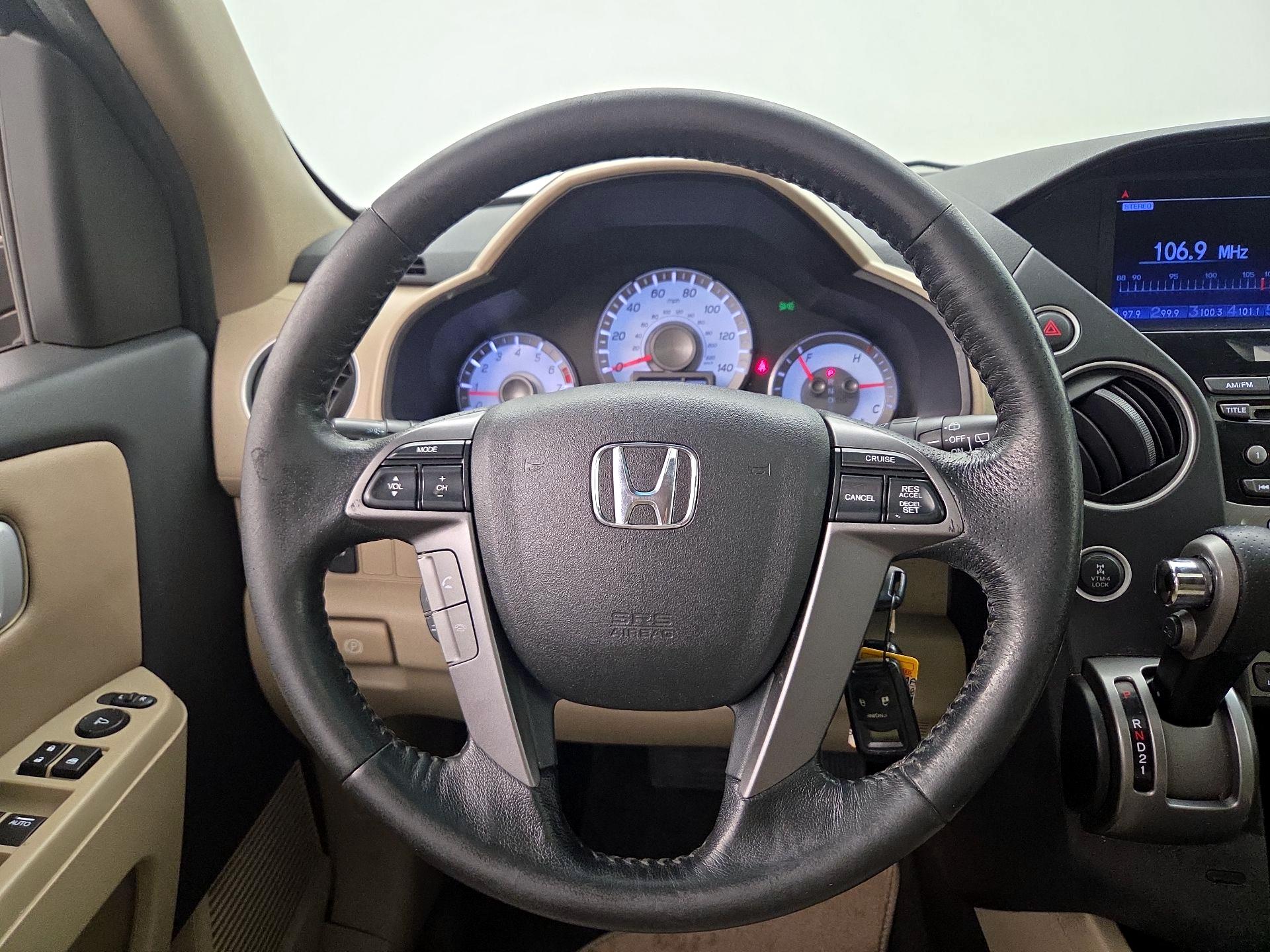 Thumbnail: 2014 Honda Pilot - 10