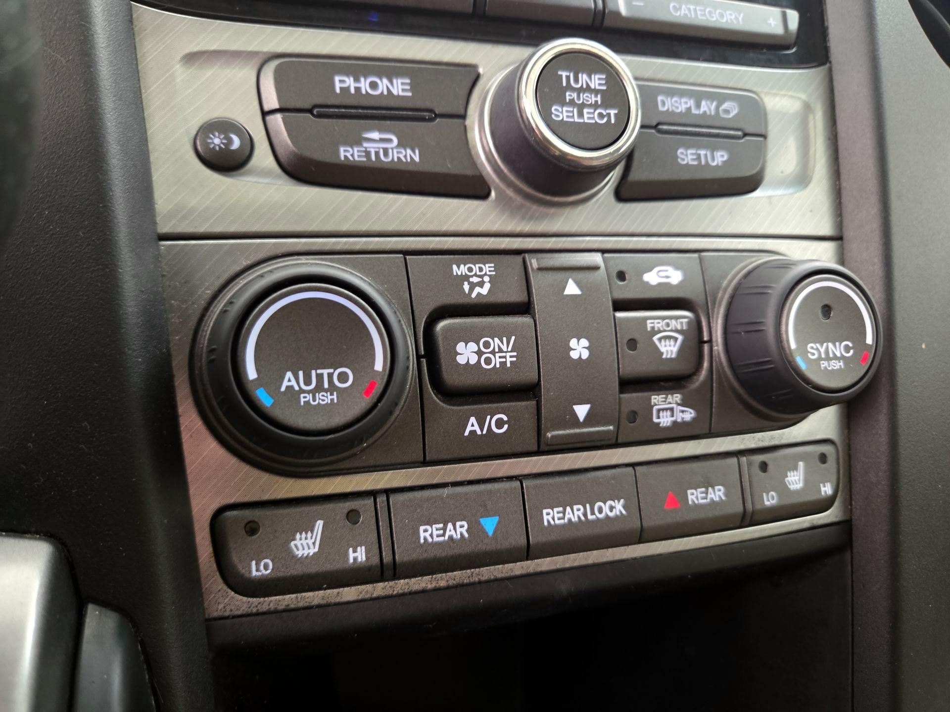 Thumbnail: 2014 Honda Pilot - 16