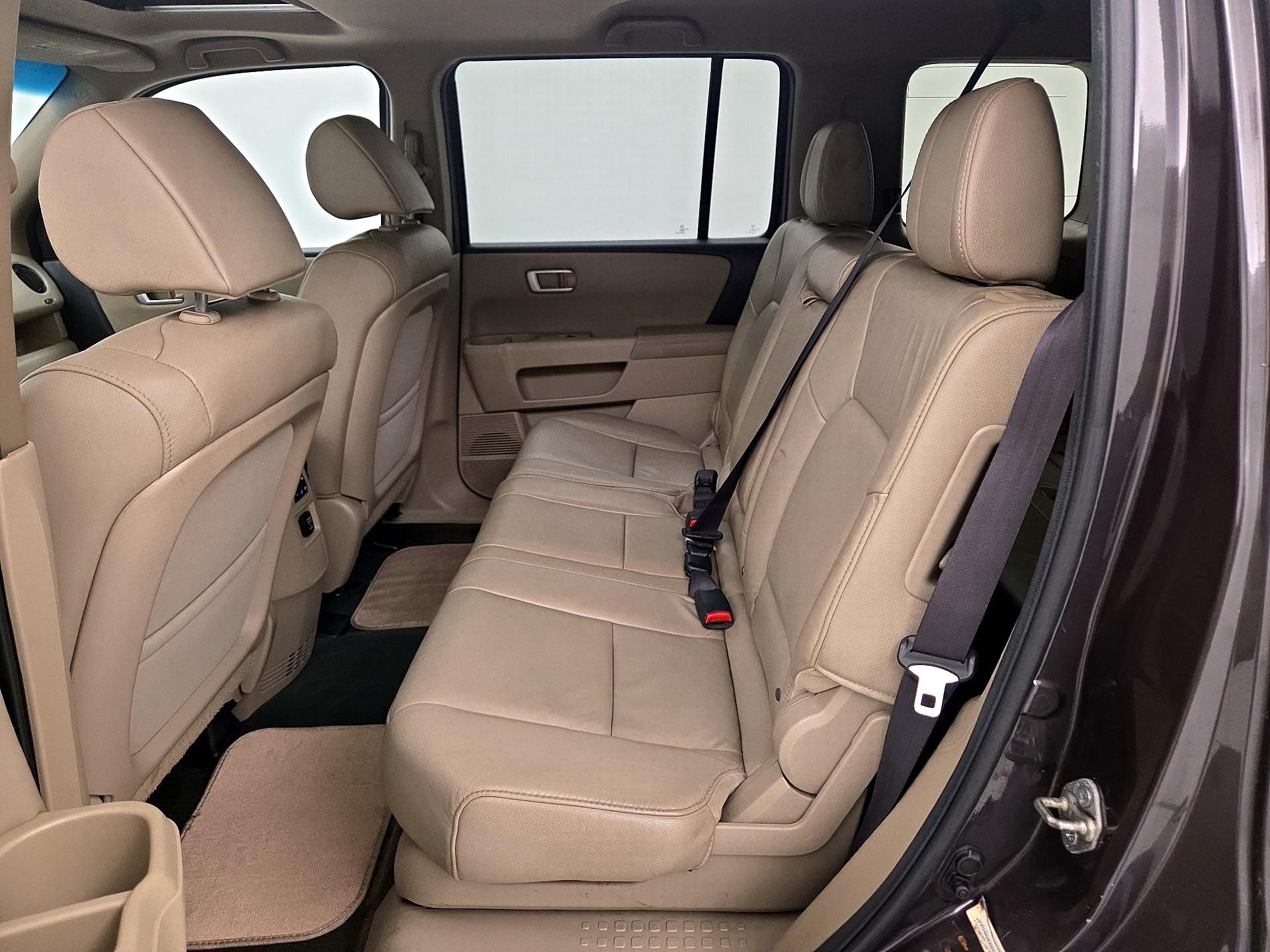 Thumbnail: 2014 Honda Pilot - 20