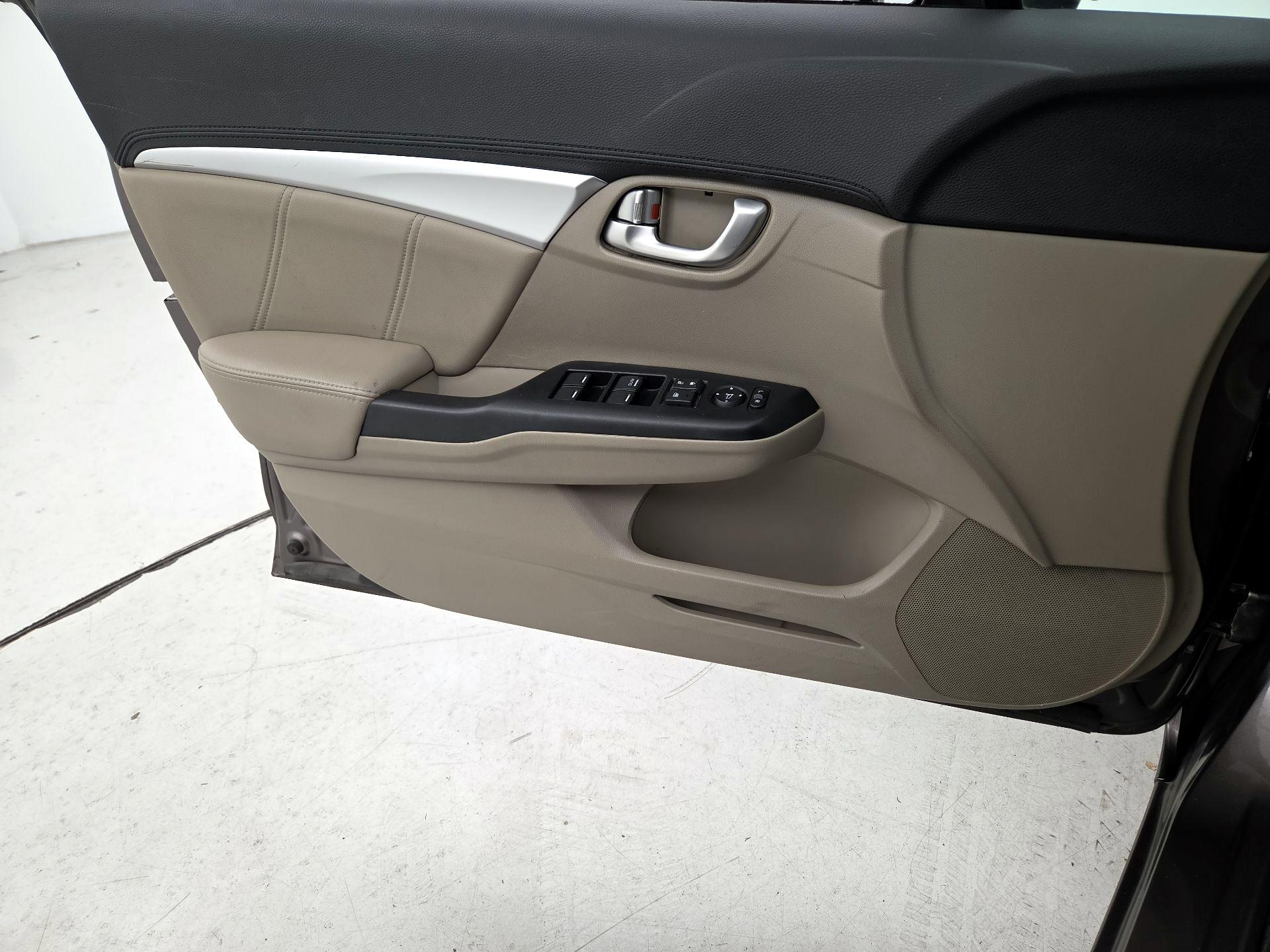 Thumbnail: 2014 Honda Civic - 12