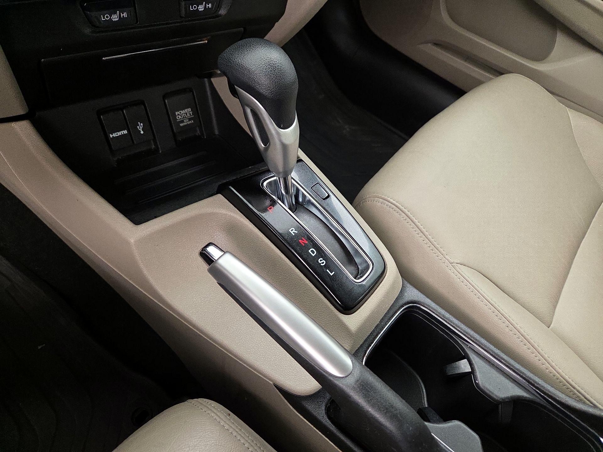 Thumbnail: 2014 Honda Civic - 17