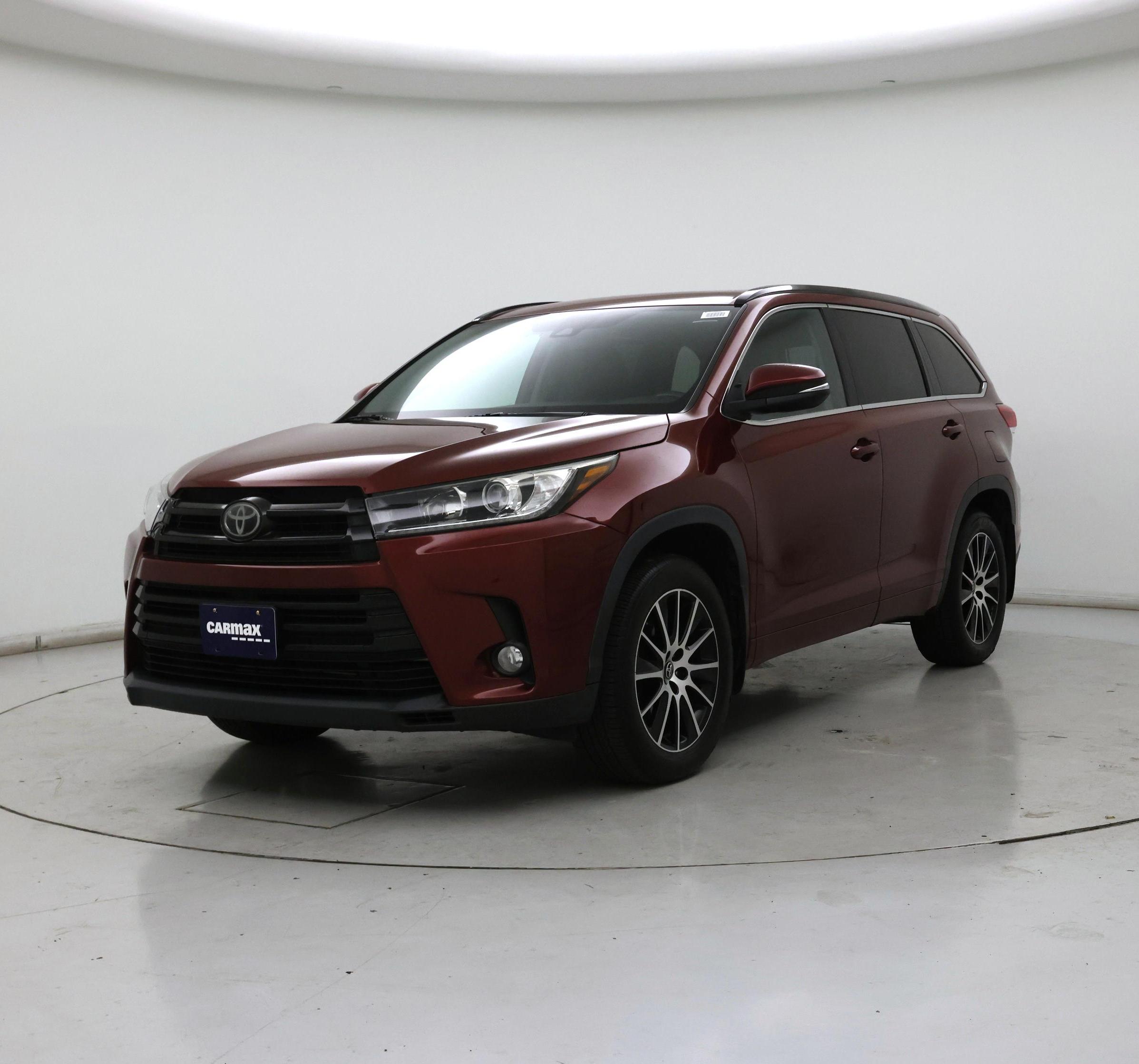Thumbnail: 2018 Toyota Highlander - 4