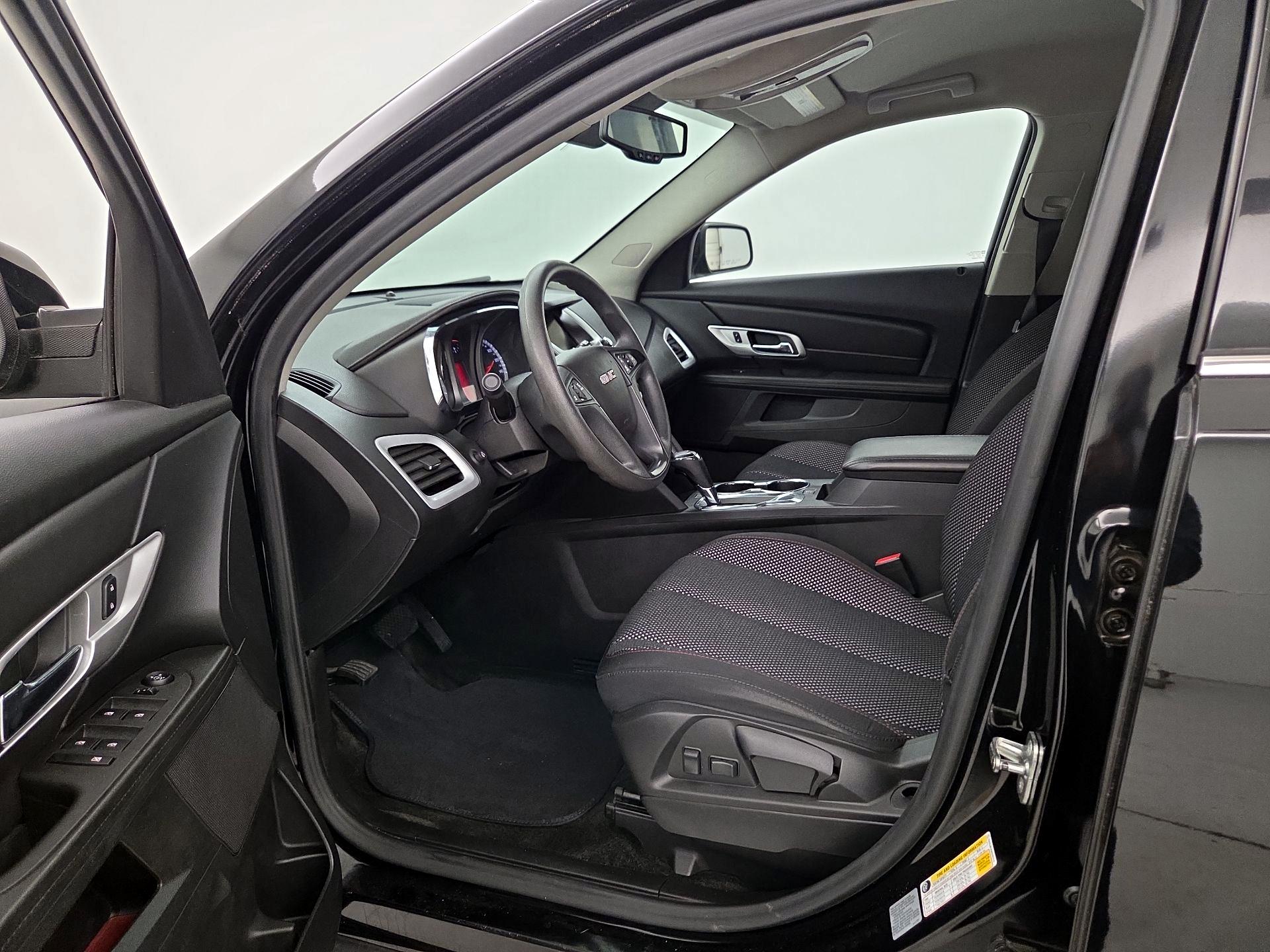 Thumbnail: 2017 GMC Terrain - 11