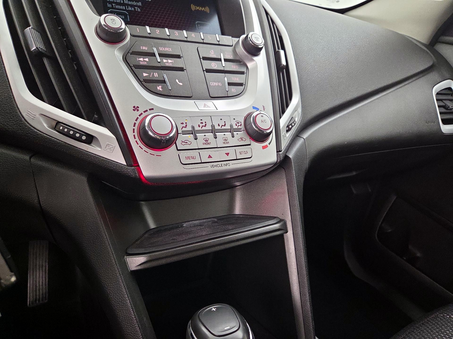 Thumbnail: 2017 GMC Terrain - 16