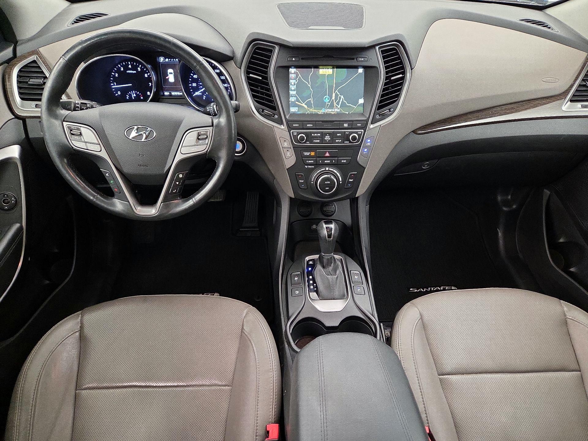 Thumbnail: 2017 Hyundai Santa Fe - 9