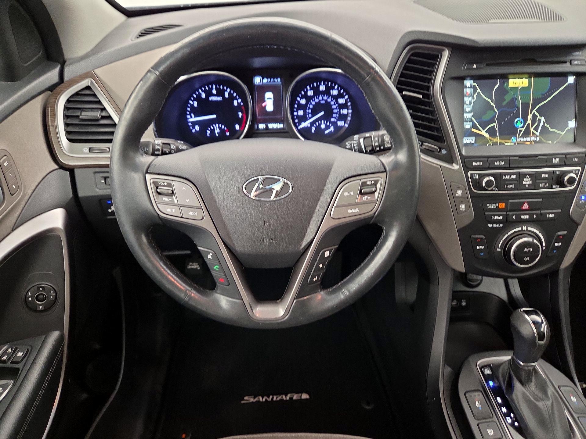 Thumbnail: 2017 Hyundai Santa Fe - 10