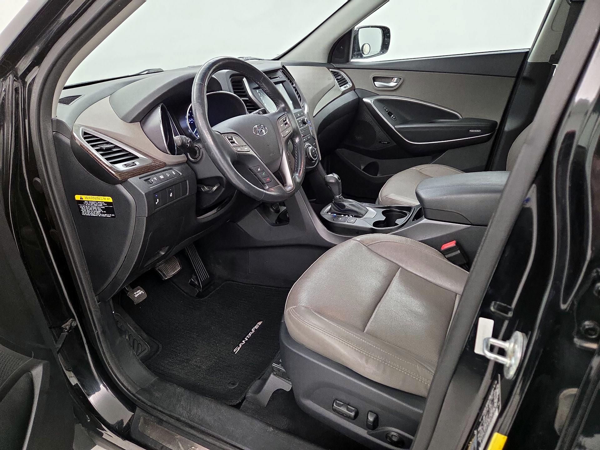 Thumbnail: 2017 Hyundai Santa Fe - 11